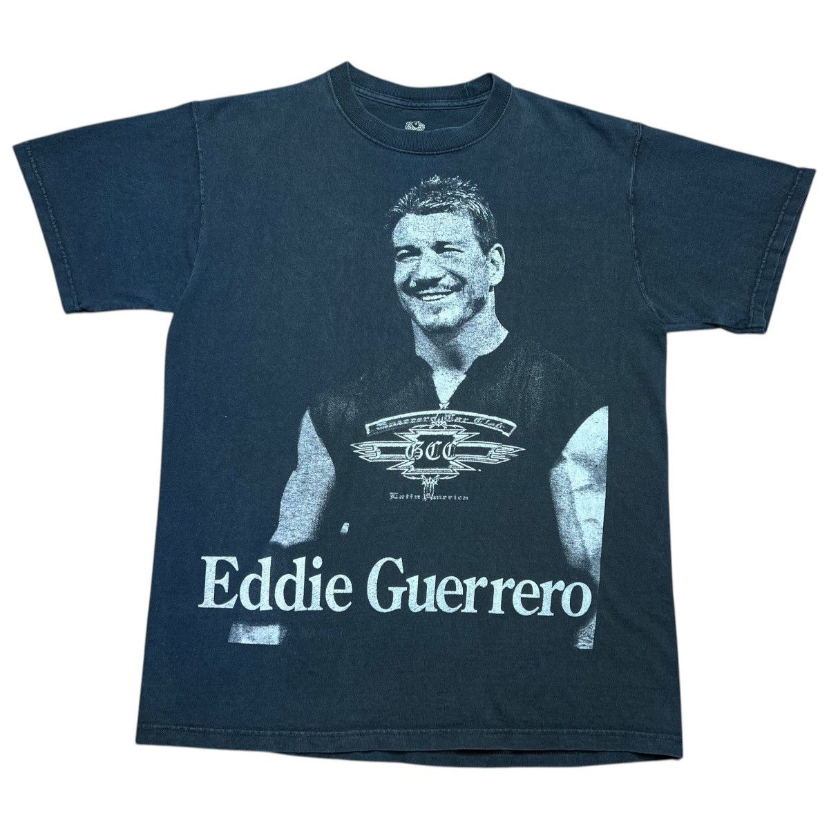 WWE Vintage 2000s WWE Eddie Guerrero Memorial Wrestling T-Shirt Size US M / EU 48-50 / 2 - 1 Thumbnail