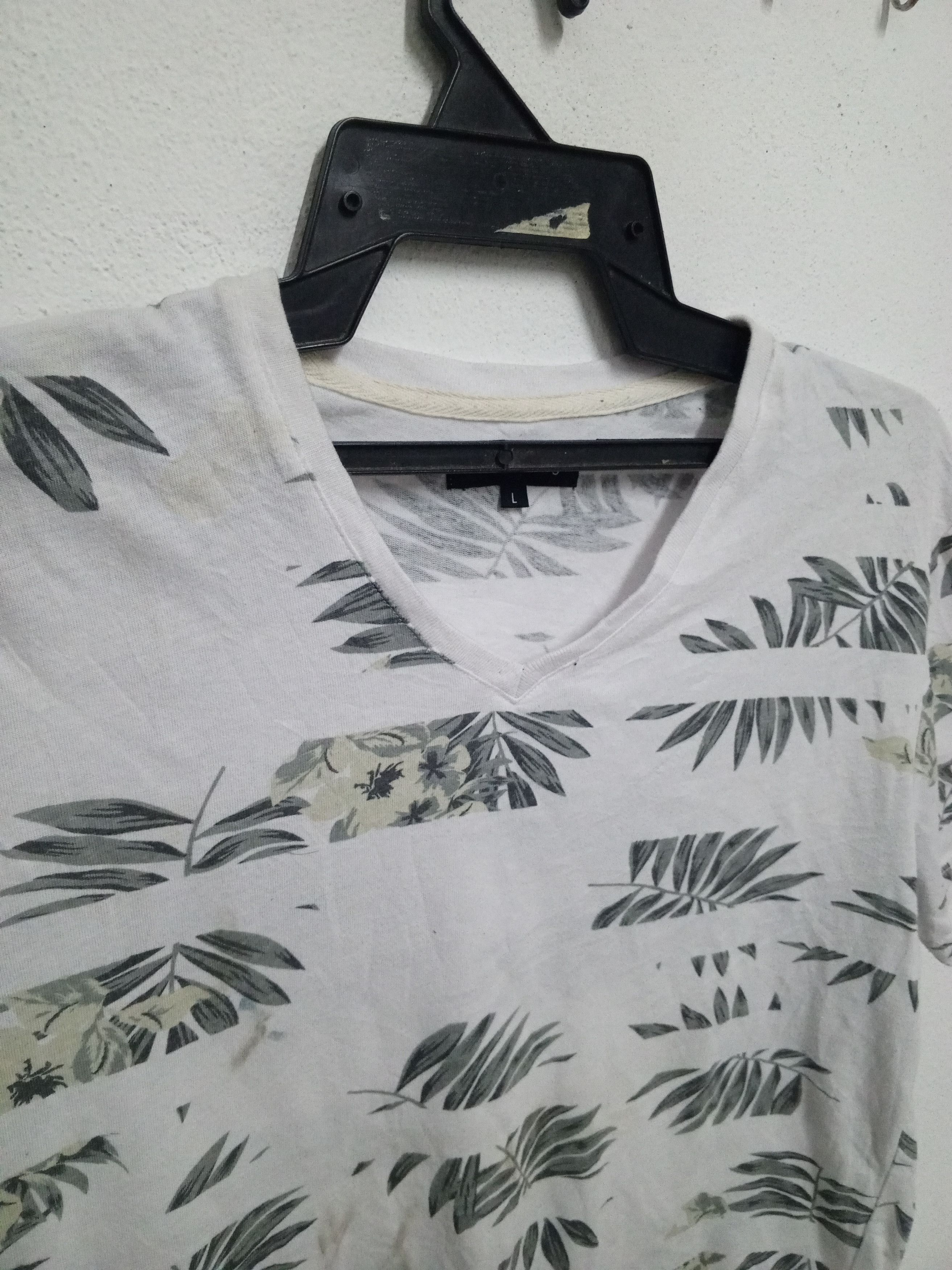 semanticdesign semanticdesign tshirt flowers design Size US M / EU 48-50 / 2 - 4 Thumbnail