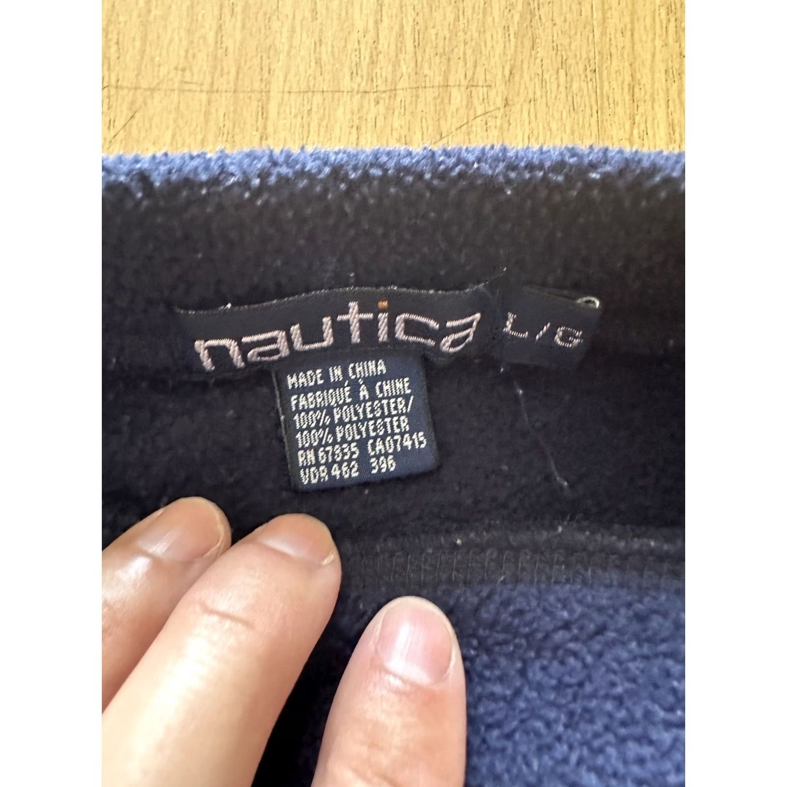 Nautica VINTAGE Shirt Mens L Blue Nautica Sweatshirt Size Sweater Fleece Embroidered Logo 90s Size US L / EU 52-54 / 3 - 3 Thumbnail