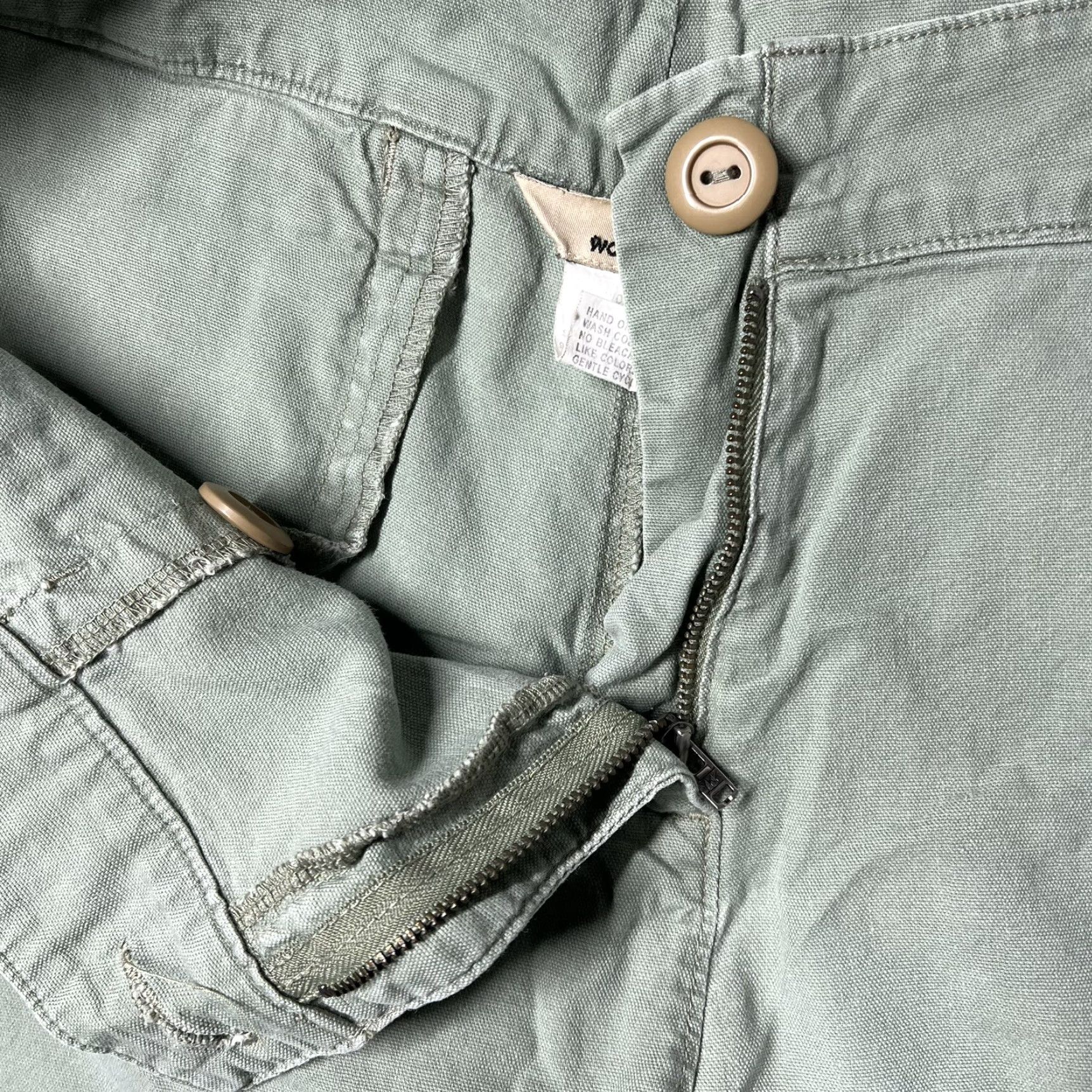 Vintage Woolrich Capri Pants Women's 14 Petite Sage Green 17” Inseam Cotton Spandex Pants Womens Capris Green 14 Woolrich Capris Size 36" / US 14 / IT 50 - 5 Thumbnail