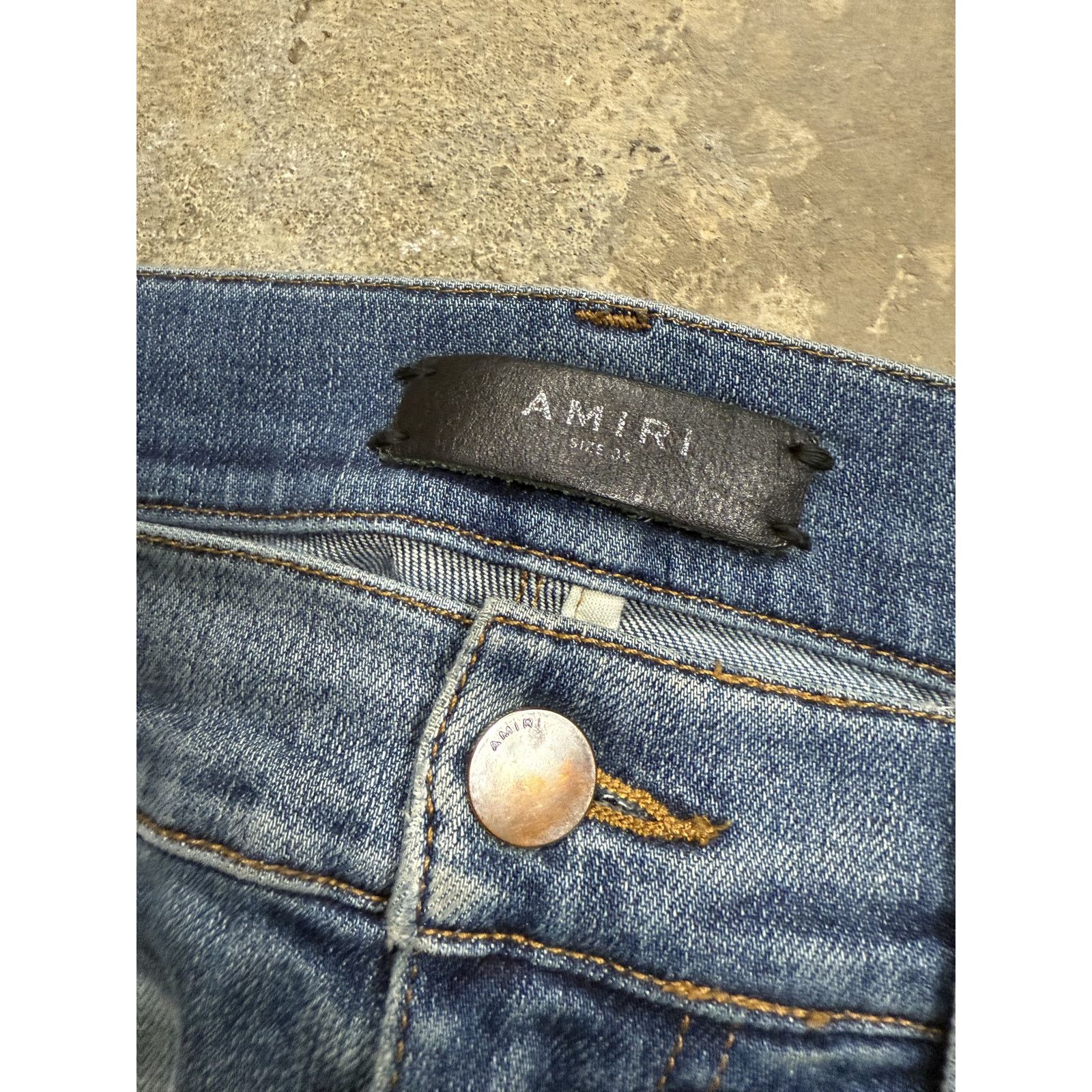 Amiri Amiri Thrasher Jeans Light Wash 34 Used Size US 34 / EU 50 - 2 Thumbnail