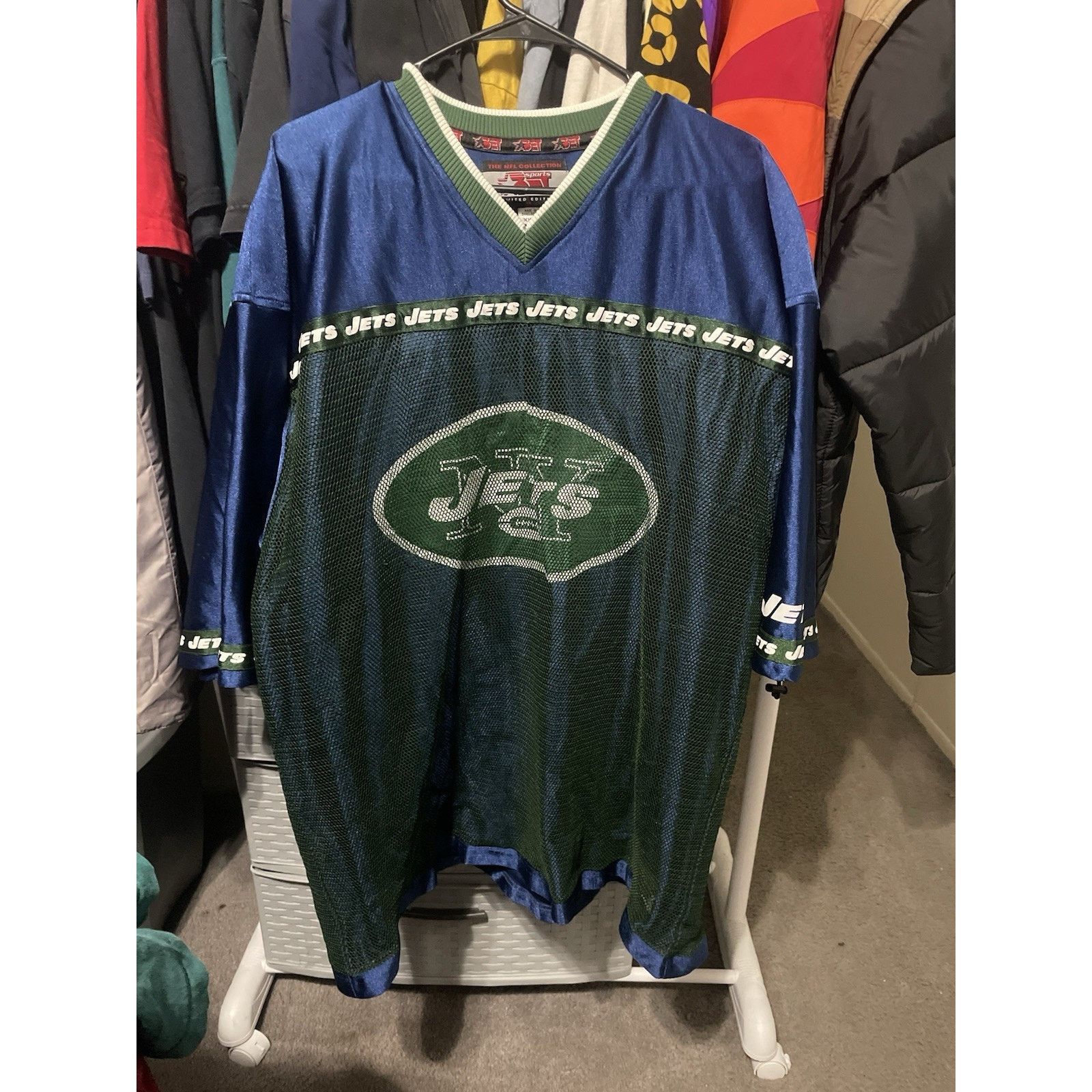 A Better Feeling Size 3XL- Vintage BET Spot NEW YORK JETS NFL Mesh Jersey Size US XXL / EU 58 / 5 - 1 Thumbnail