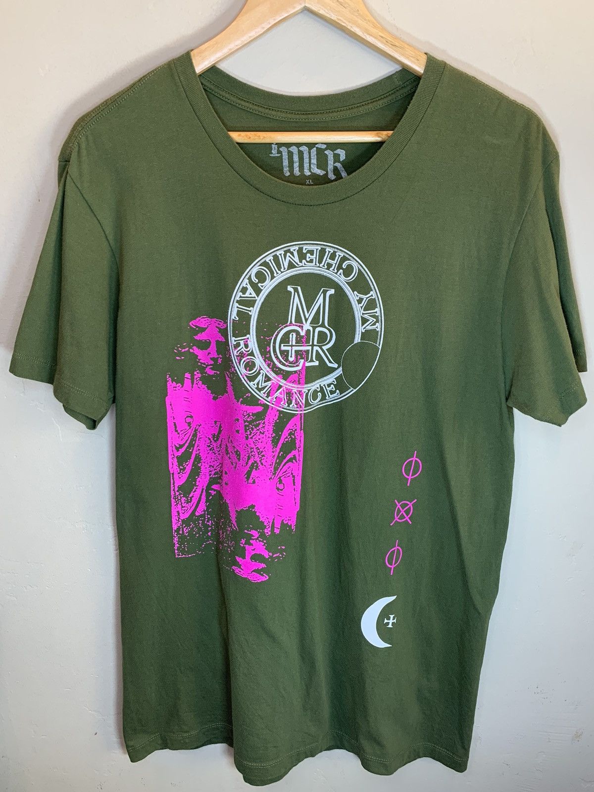 Band Tees RARE* My Chemical Romance MCR Esoteric Statue Band Art Shirt Size US XL / EU 56 / 4 - 1 Thumbnail