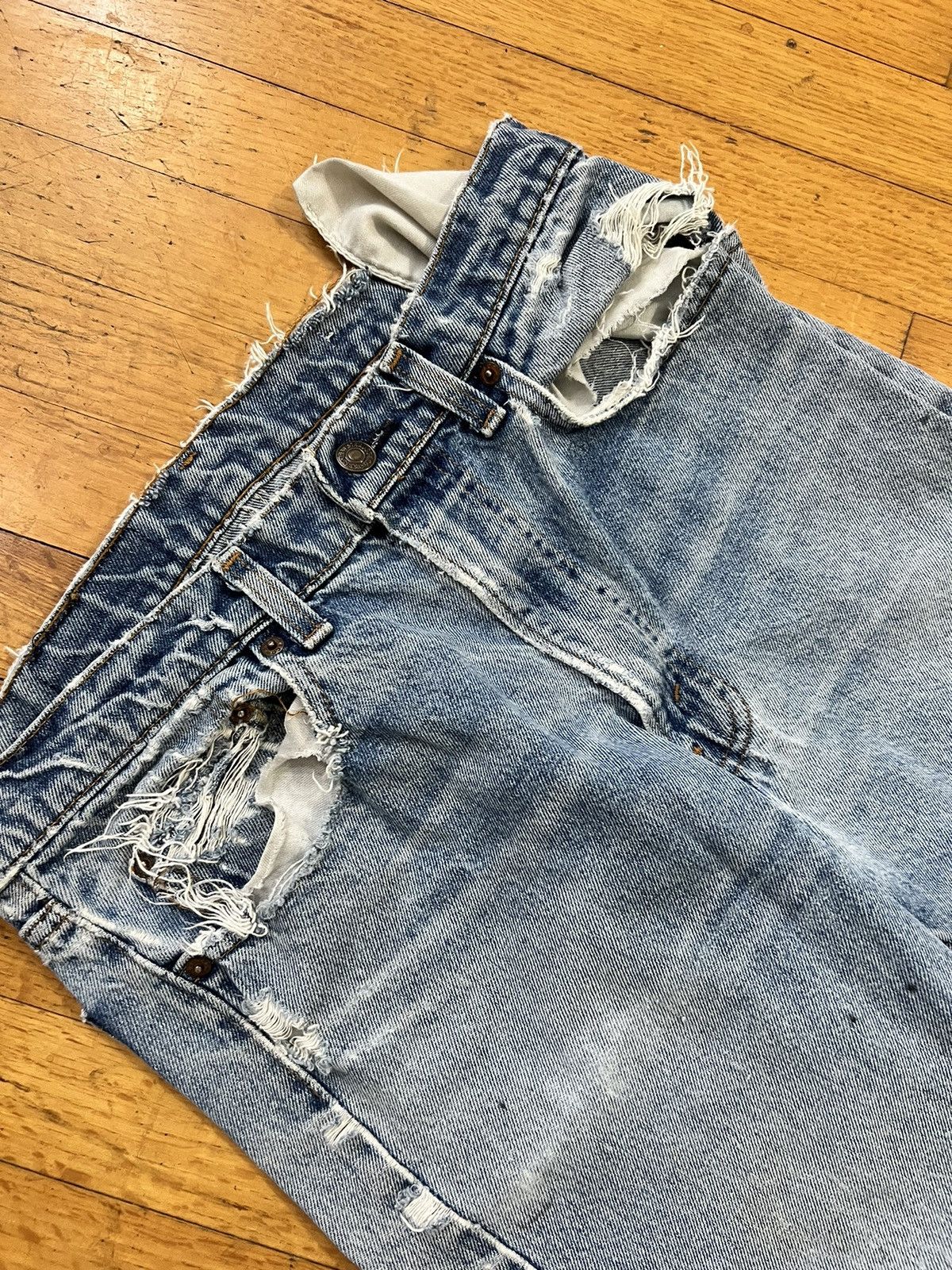 Levi's Vintage Clothing Vintage Levi’s Size US 30 / EU 46 - 2 Thumbnail