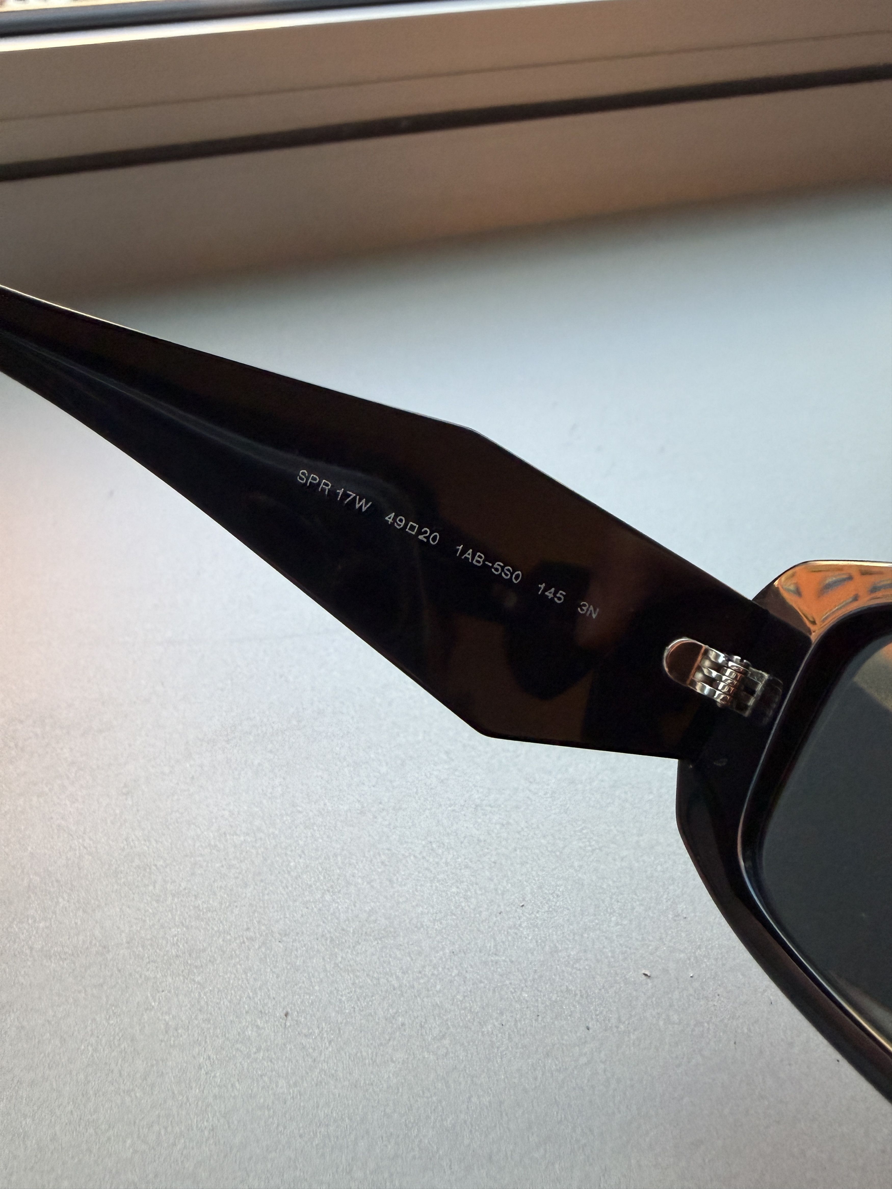 Prada 2025 Sunglasses Size ONE SIZE - 7 Thumbnail