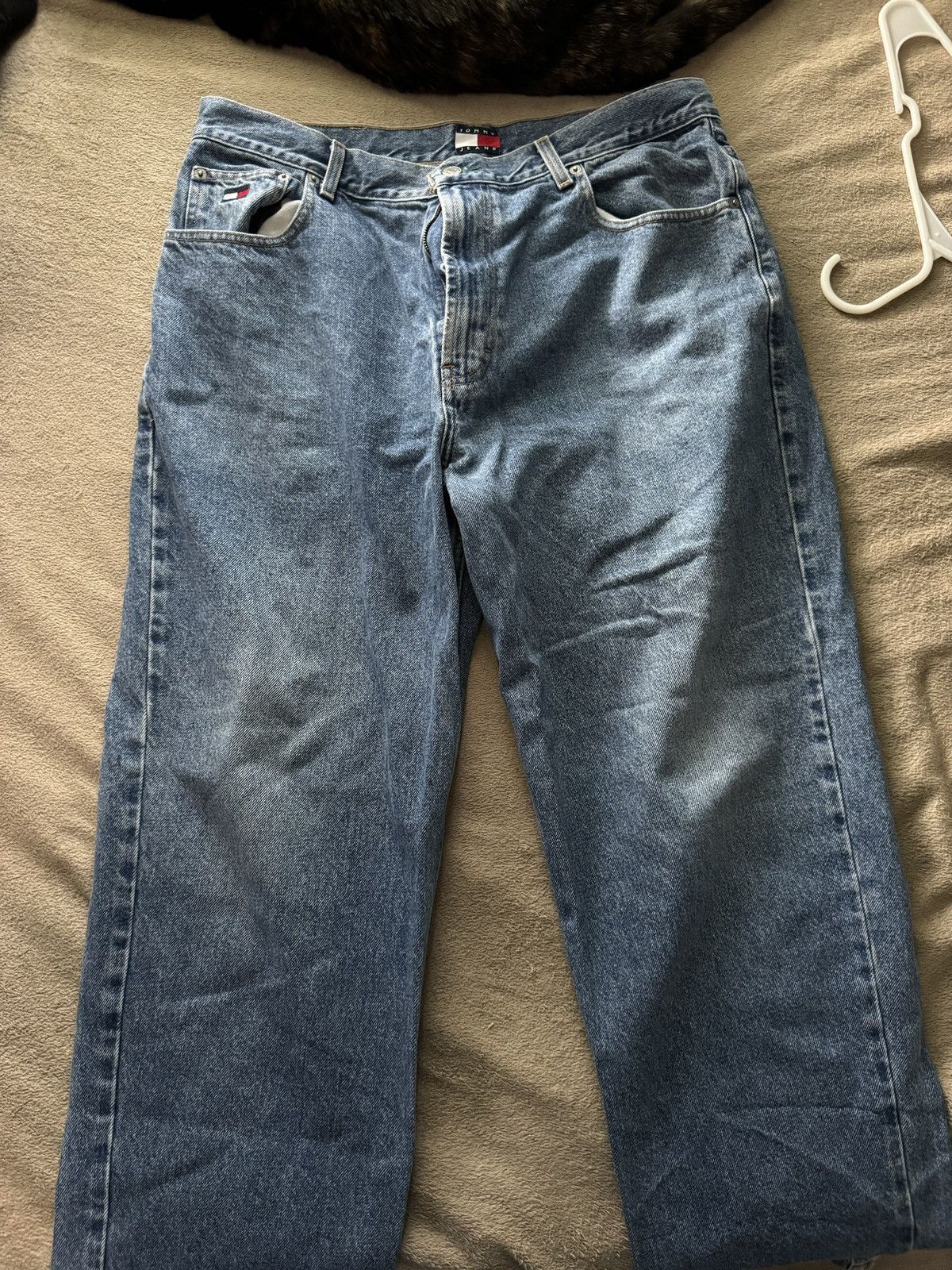 Tommy Hilfiger Tommy Hilfiger Jeans Size US 34 / EU 50 - 1 Thumbnail