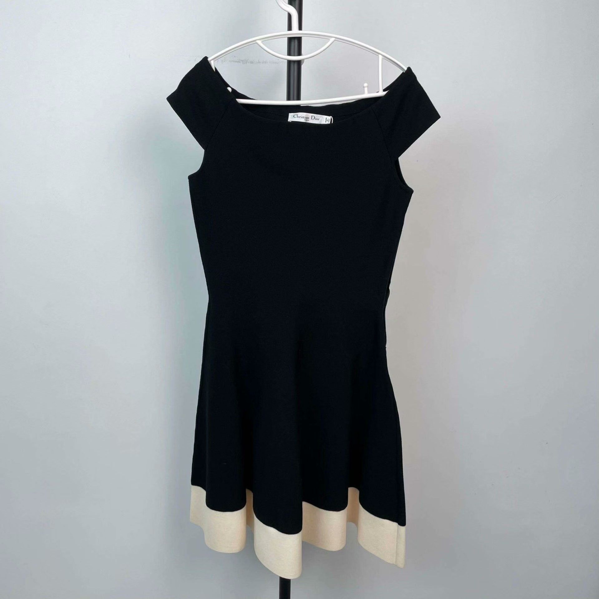 Dior Dior Black Dress M Women Size M / US 6-8 / IT 42-44 - 1 Thumbnail