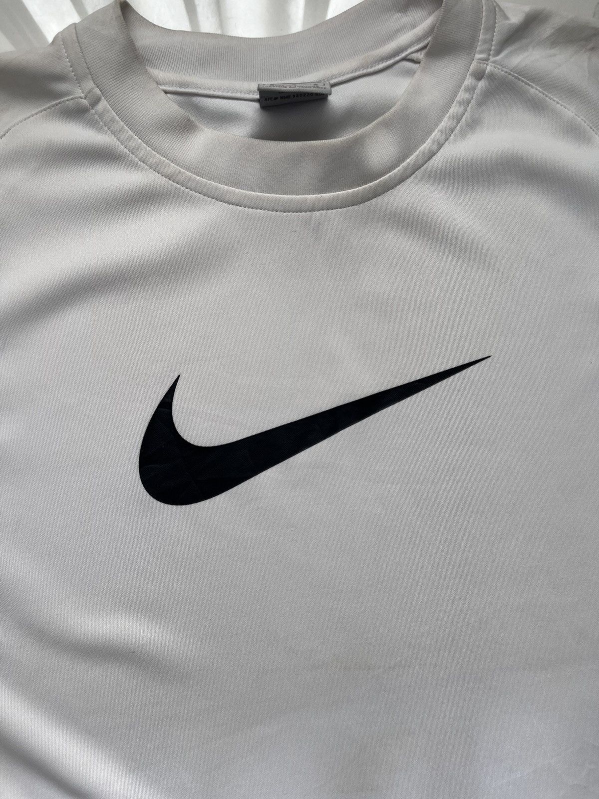 Nike 90’s NIKE TEAM BIG CENTRAL SWOOSH LOGO Y2K RETRO TEE RARE Size US M / EU 48-50 / 2 - 3 Thumbnail