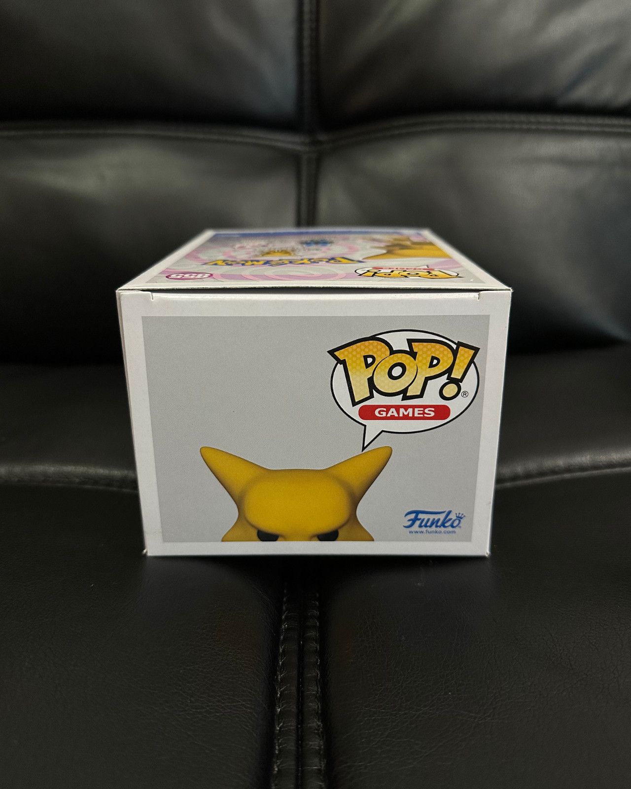 Pokemon New - Alakazam Pokemon Funko Pop! #855 Size ONE SIZE - 5 Thumbnail