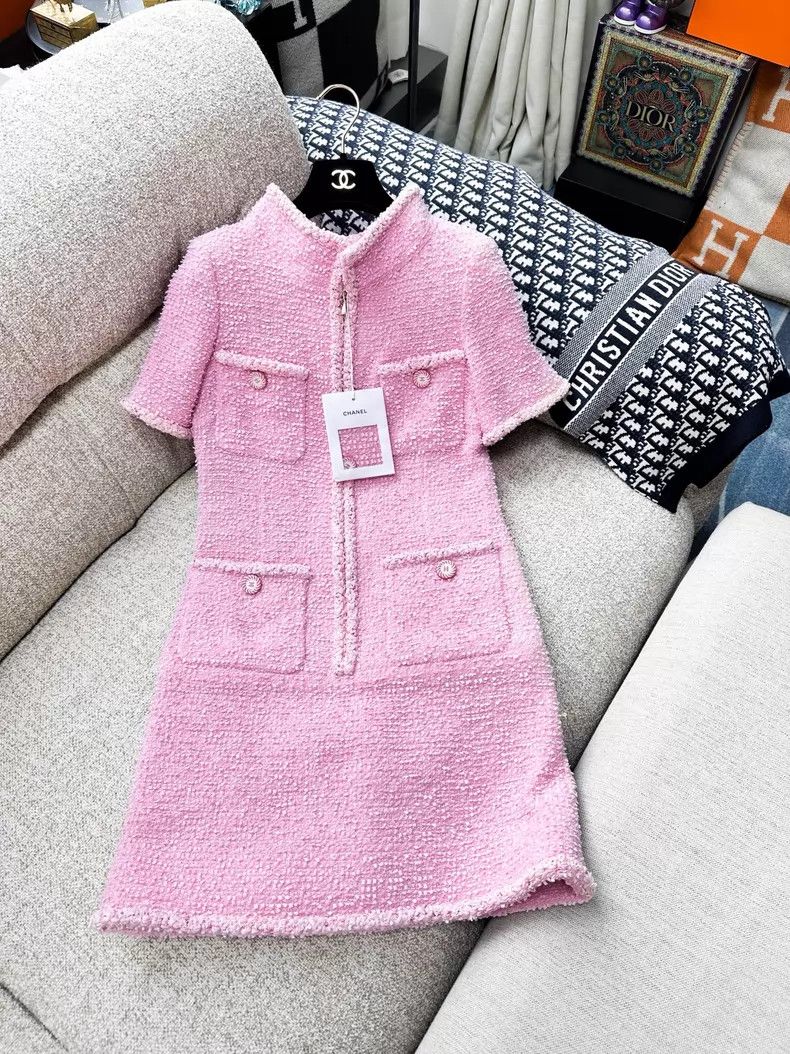 Chanel Chanel Snowflake tweed four-pocket short-sleeved dress Size XXS / US 00 / IT 34 - 2 Thumbnail