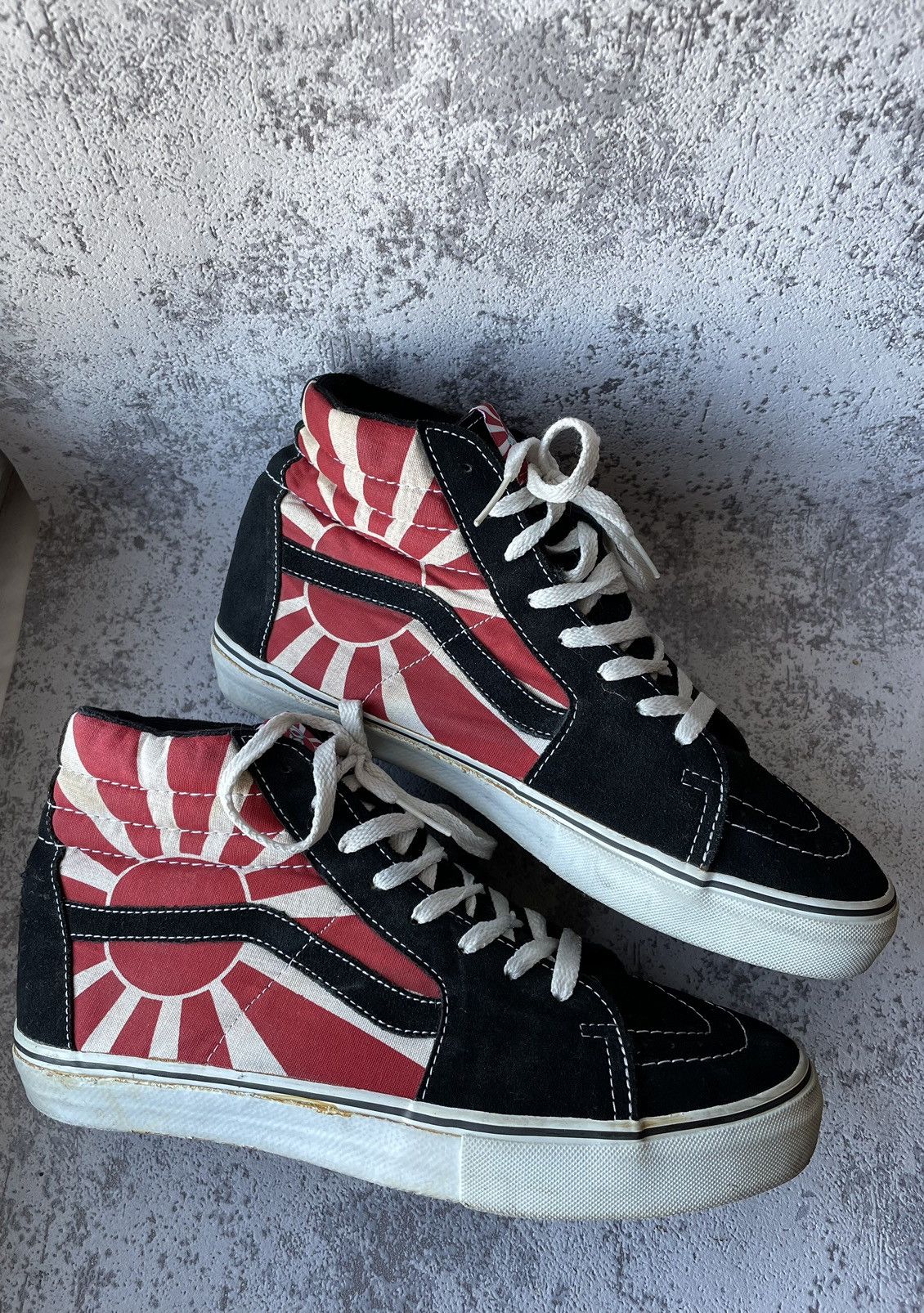 Vintage Very Rare Vans Sk8 Hi 2007 “The Rising Sun” Christian