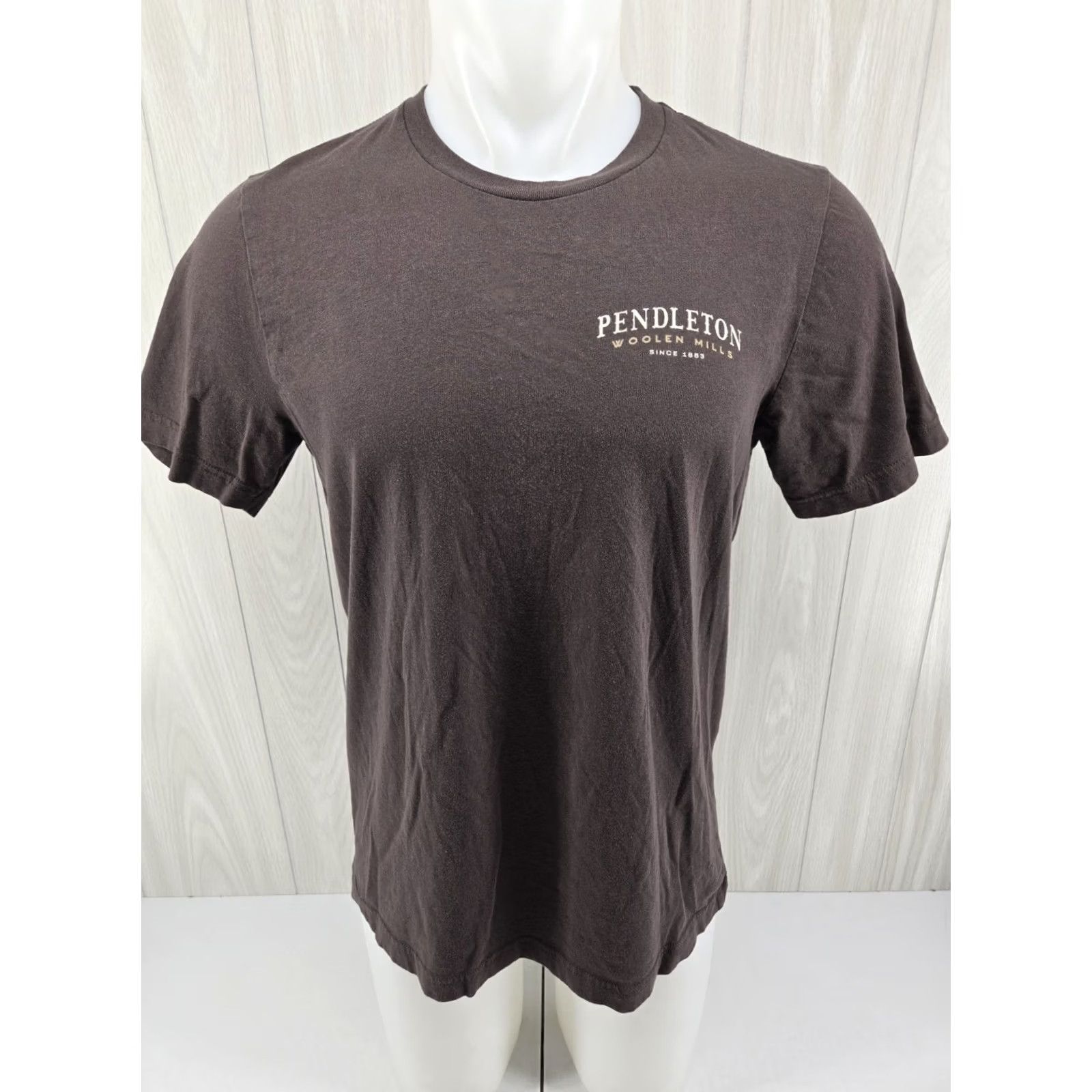Pendleton Pendleton Graphic T Shirt Brown Large Western Cow Skull Mens T-Shirt Short Sleeve Size US L / EU 52-54 / 3 - 3 Thumbnail
