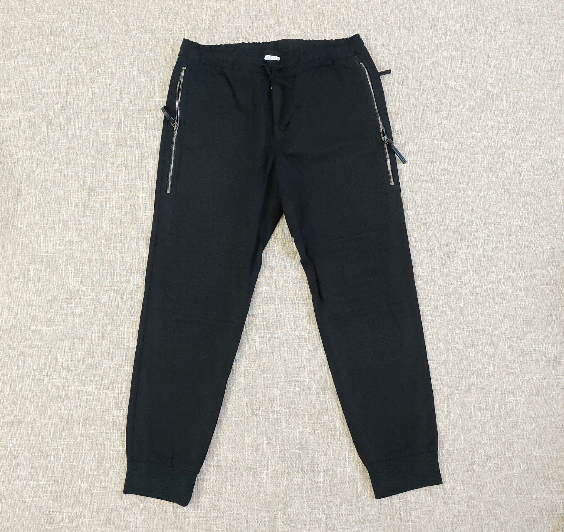 Dolce & Gabbana Dolce&Gabbana Men's Casual Sweatpants Size US 34 / EU 50 - 1 Thumbnail