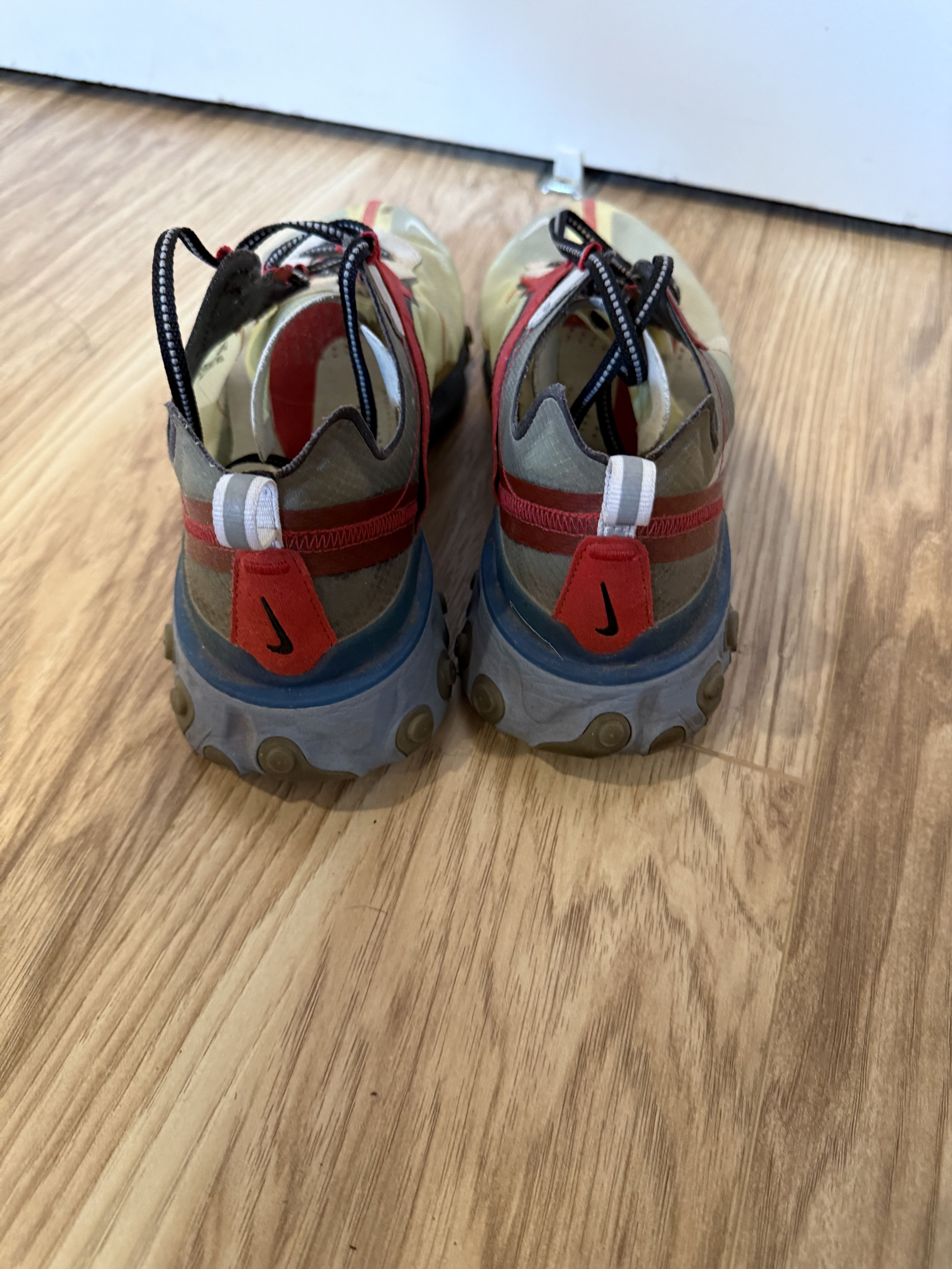 Nike × Undercover React Element 87 'Volt' Size US 11 / EU 44 - 3 Thumbnail