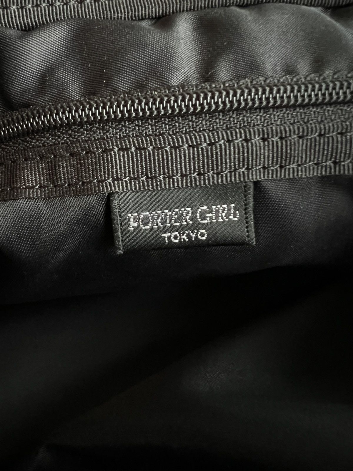 Porter × Porter Classic OG Porter Tanker Parachute Shiny Polka Dot Utility Bag Size ONE SIZE - 13 Thumbnail