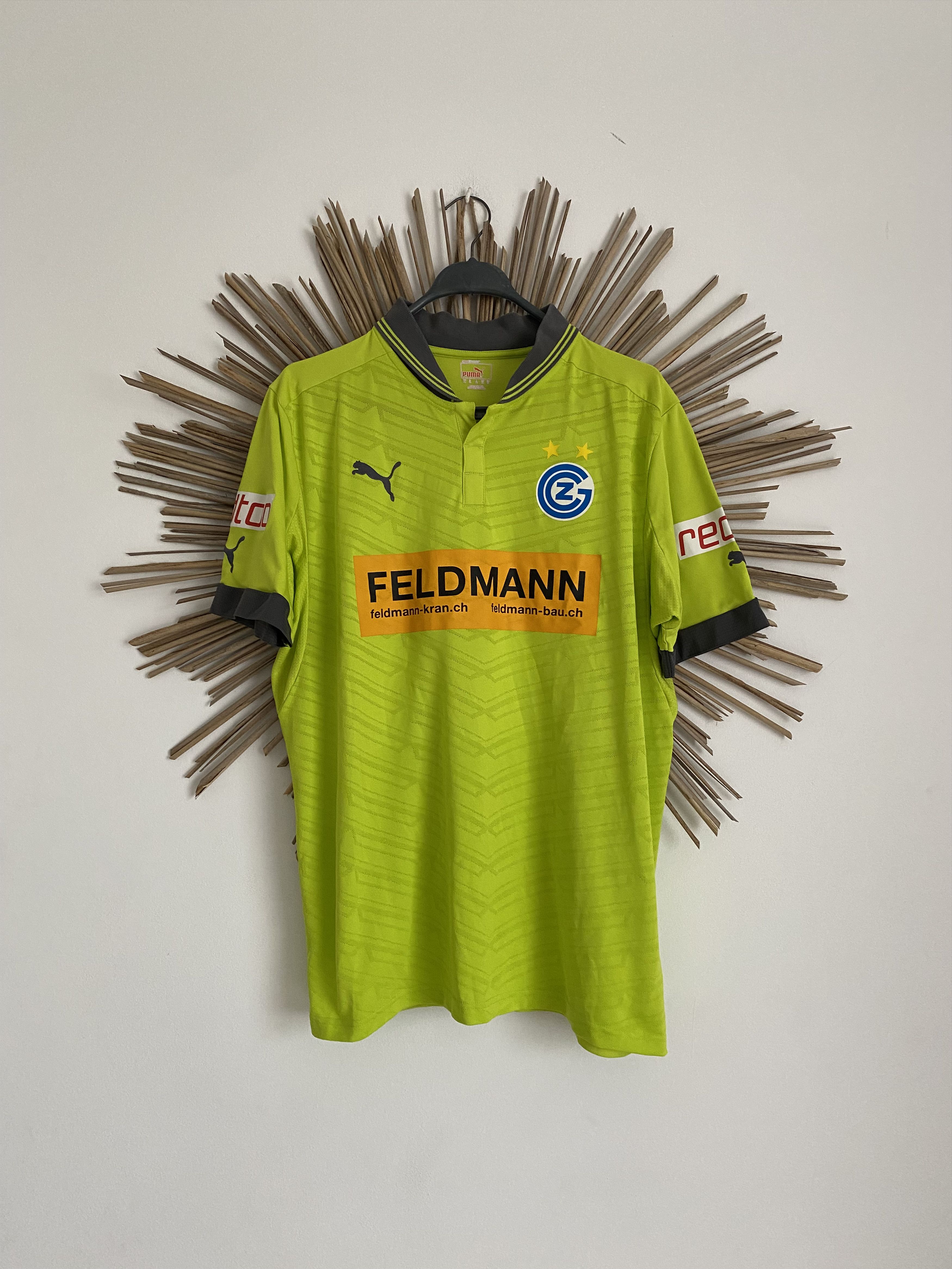 Puma Grasshoppers 2012 2013 puma third football soccer jersey Size US XL / EU 56 / 4 - 1 Thumbnail