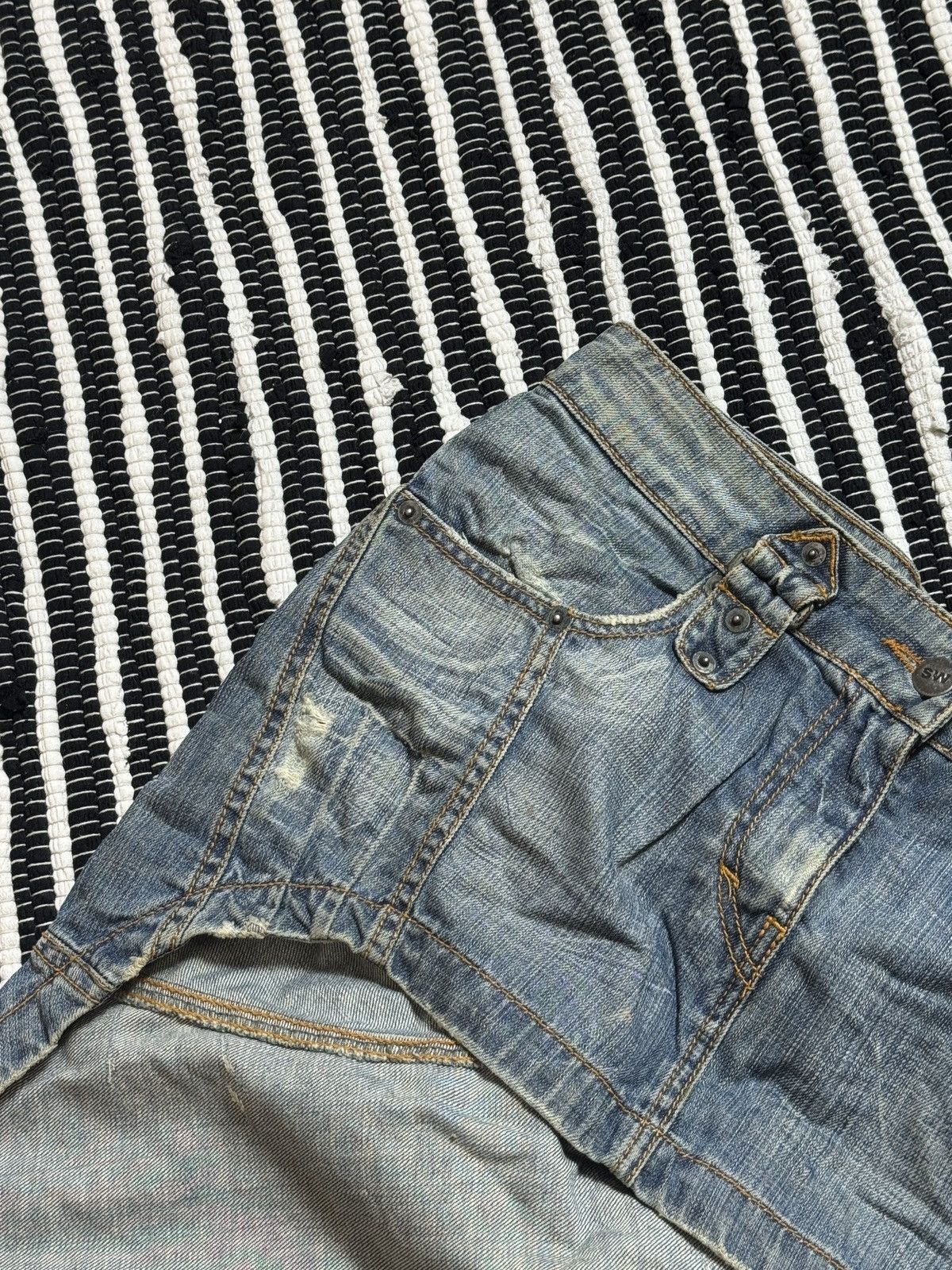 Other VINTAGE SEXY WOMAN AVANT GARDE DENIM SKIRT Size 30" / US 8 / IT 44 - 6 Thumbnail