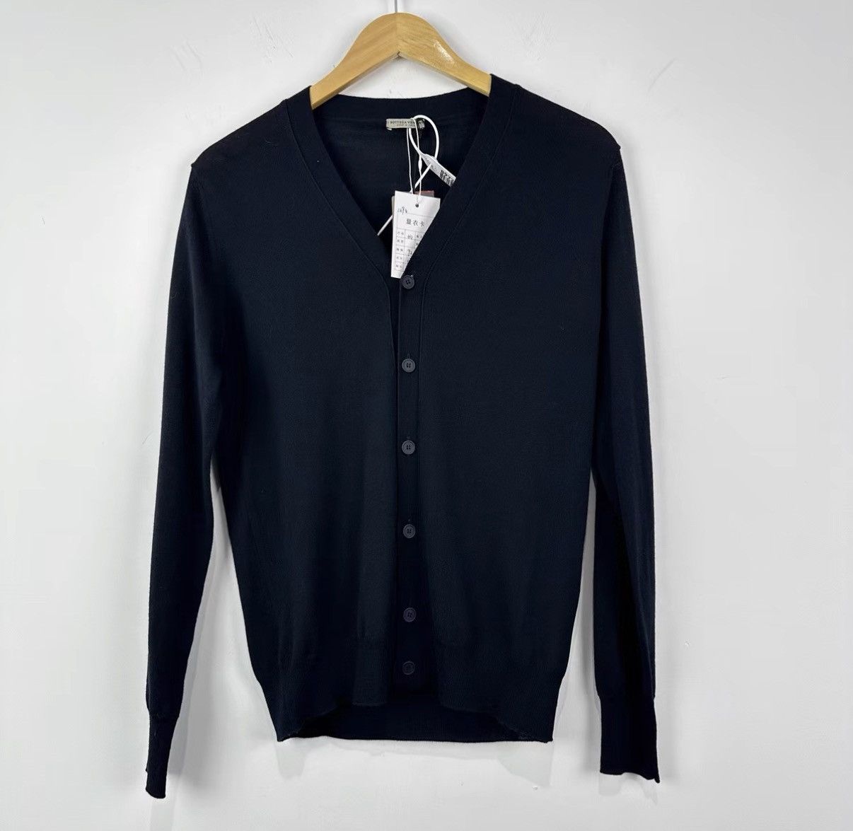 Bottega Veneta Bottega Veneta Wool Knitted Cardigan J42 Size US S / EU 44-46 / 1 - 1 Thumbnail