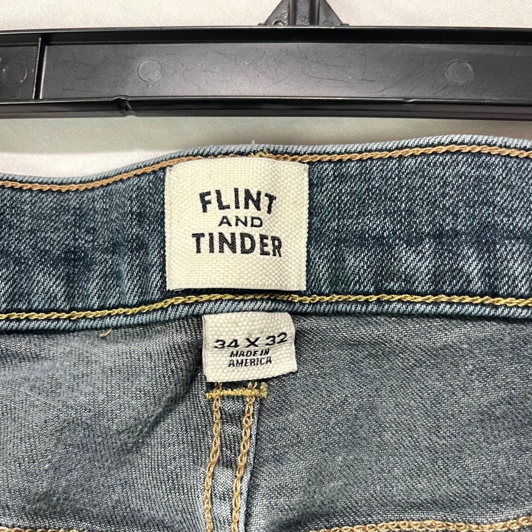 Flint And Tinder Flint And Tinder Jeans Mens 34x32 Slim Fit Straight Leg Distressed 5-Pocket Denim Blue 34x32 Fits 33x27 Mens Jeans Size US 34 / EU 50 - 7 Thumbnail