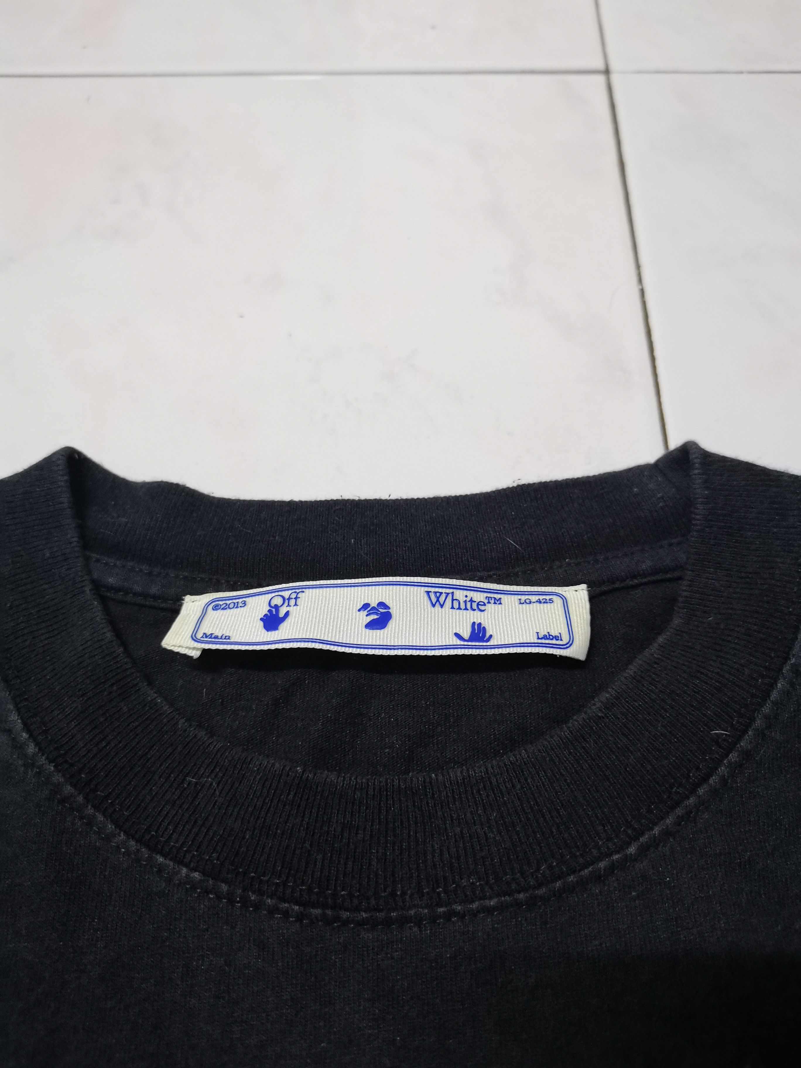 Off-White Off-White Arrow Graphic Black Purple Yellow Back Print Size US L / EU 52-54 / 3 - 10 Thumbnail