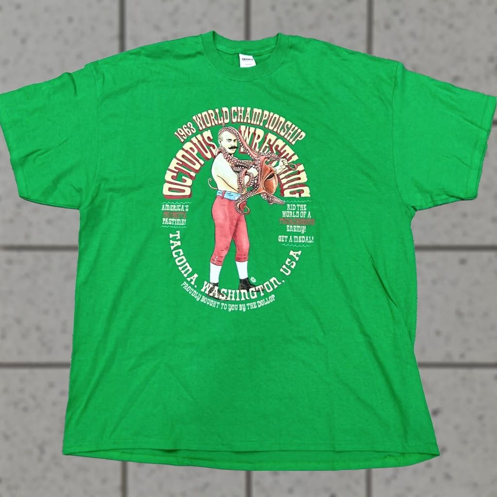 Gildan World Championship Octopus Wrestling T-Shirt Men 2XL Short Sleeve Crew Neck Green Gildan Shirt Size US XXL / EU 58 / 5 - 1 Thumbnail