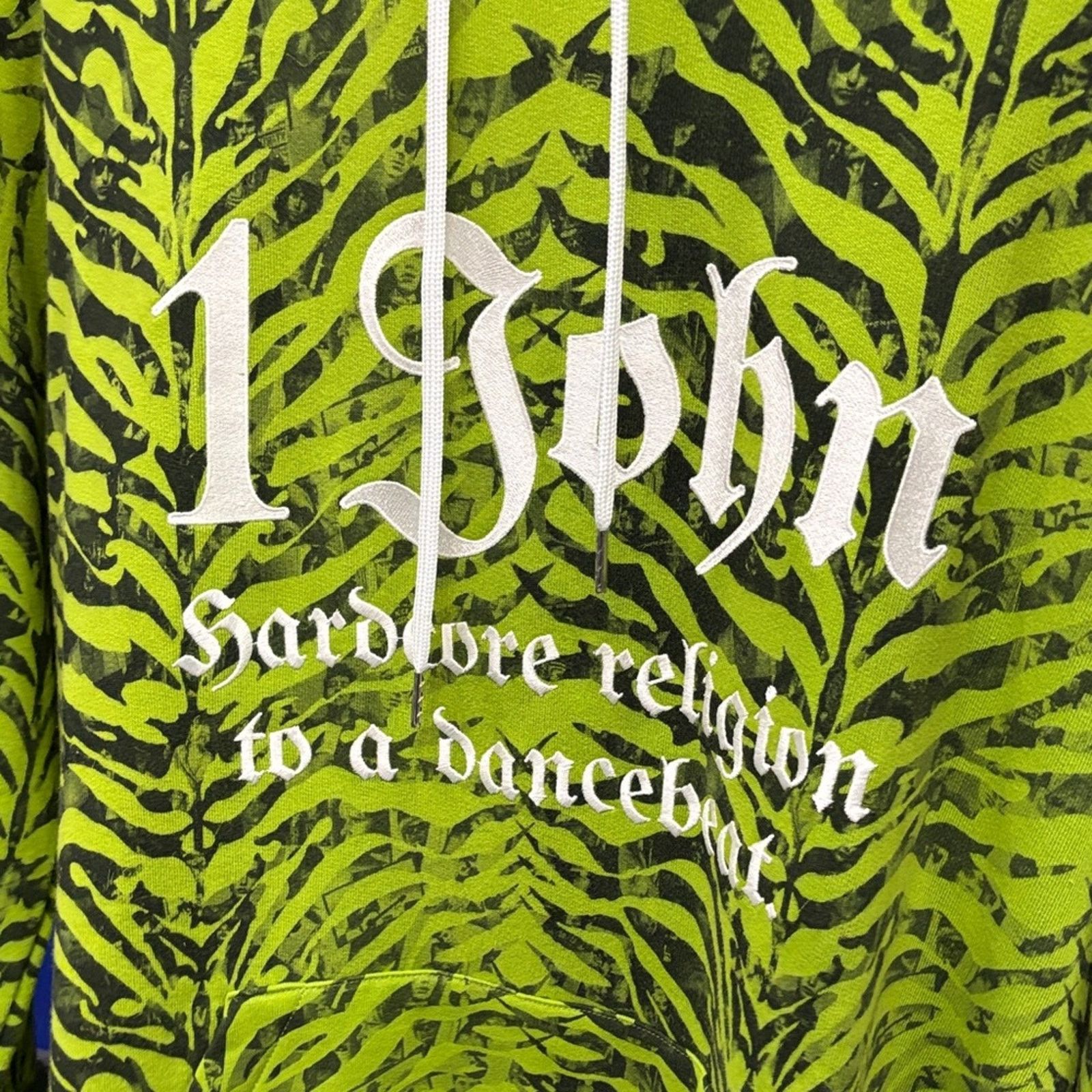 John Richmond NWT John Richmond Neon Green Zebra Sweater unisex Size S Size S / US 4 / IT 40 - 3 Thumbnail