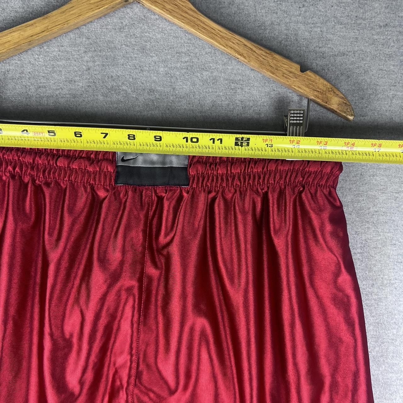 Nike VTG Nike Basketball Mesh Athletic Shorts Red Navy Fits L-XL Size US 33 - 7 Thumbnail