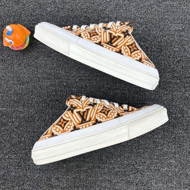 Louis Vuitton Louis Vuitton Crafty Stellar Printed Sneakers -2508 Size US 6 / IT 36 - 4 Thumbnail