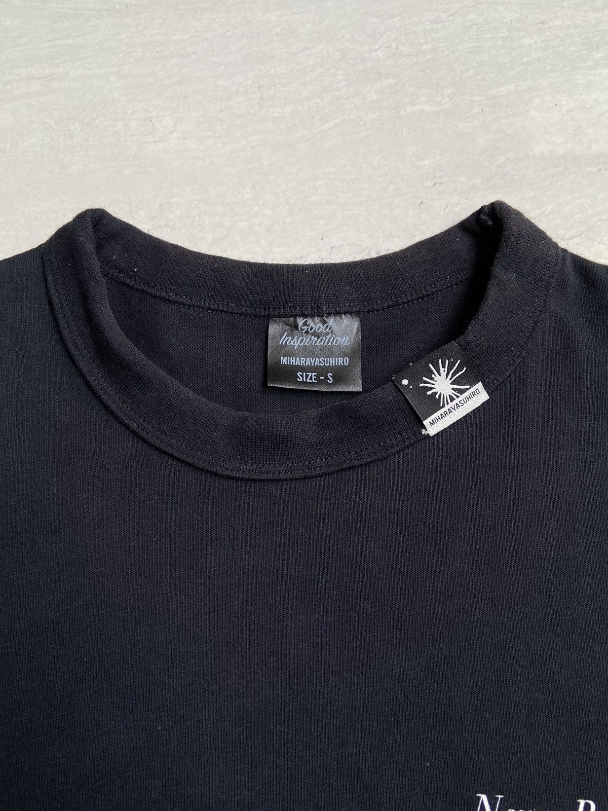 GU × Maison MIHARA YASUHIRO MIHARAYASUHIRO x GU Black T-shirt Size US M / EU 48-50 / 2 - 12 Thumbnail
