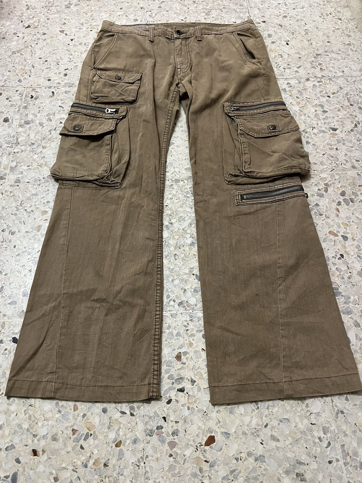 Engineered Garments Surplus cargo pants multipocket bondage pants Size US 33 - 11 Thumbnail