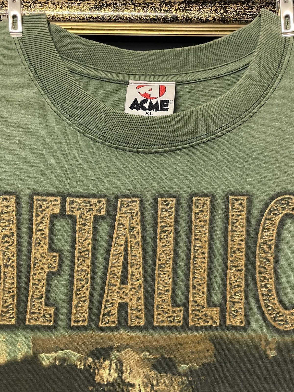 Vintage Vintage 1998 Og Metallica Tour Single Stitch Sunfaded Tee Size US XL / EU 56 / 4 - 9 Thumbnail