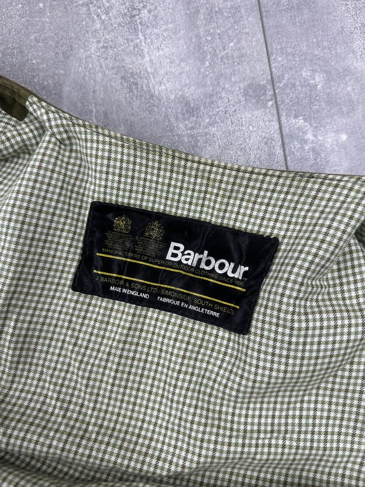 Barbour Barbour Vintage Olive/Green With Suede Shoulder Panels Size US S / EU 44-46 / 1 - 22 Thumbnail
