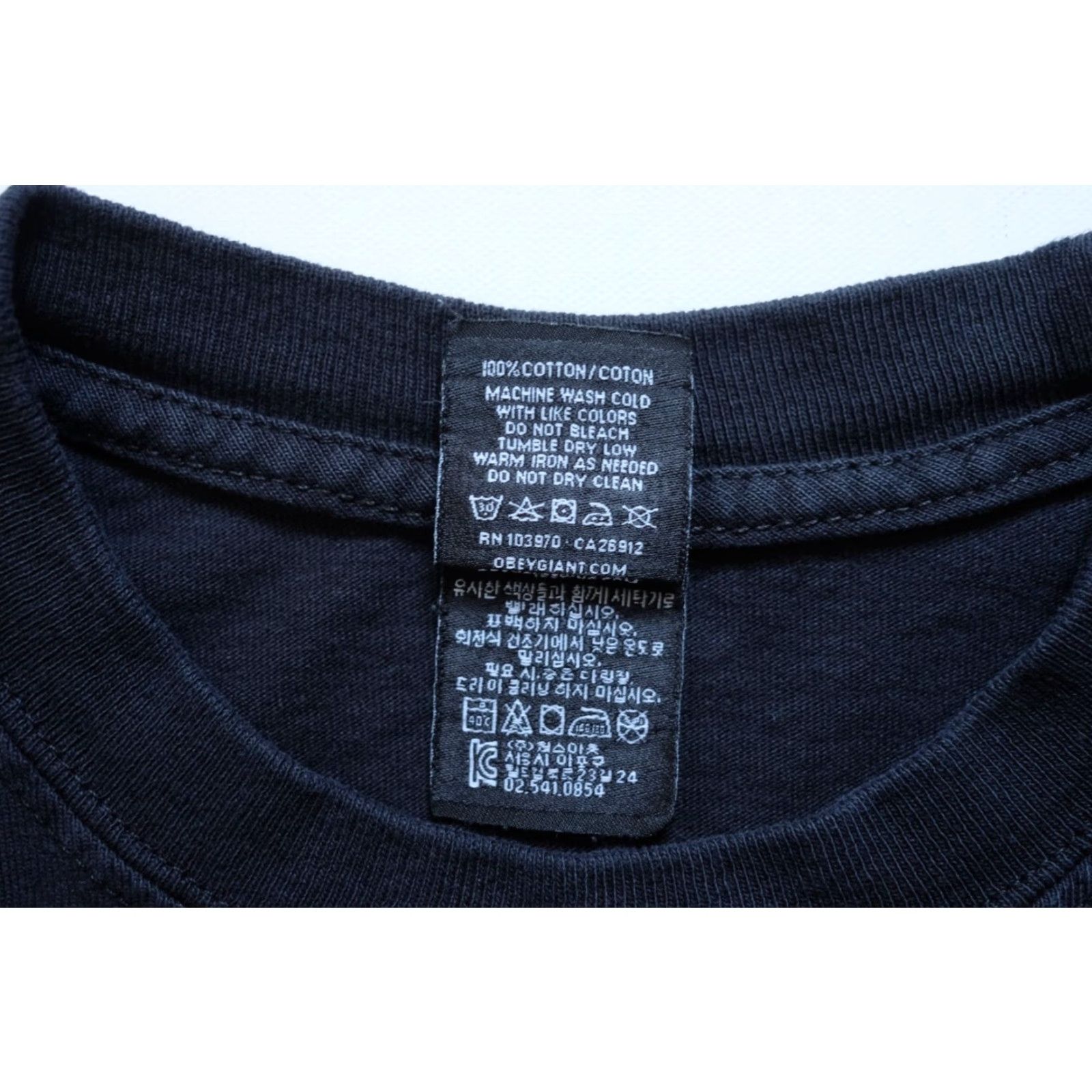 Obey OBEY VTG Y2K RETRO PEACE PROGRAM GRAPHIC BLACK SKATEBOARDING T SHIRT SZ SMALL Size US S / EU 44-46 / 1 - 6 Thumbnail