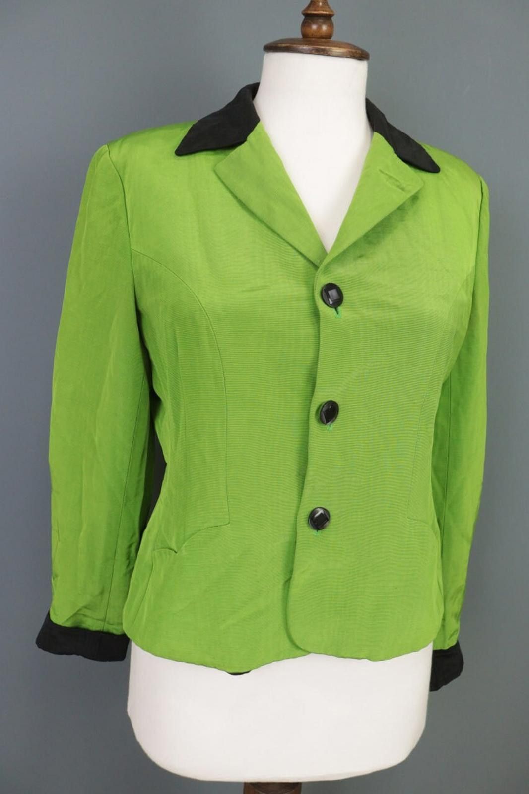Moschino Vintage Moschino Cheap Jacket Size I 46 / USA 12 Size M / US 6-8 / IT 42-44 - 5 Thumbnail