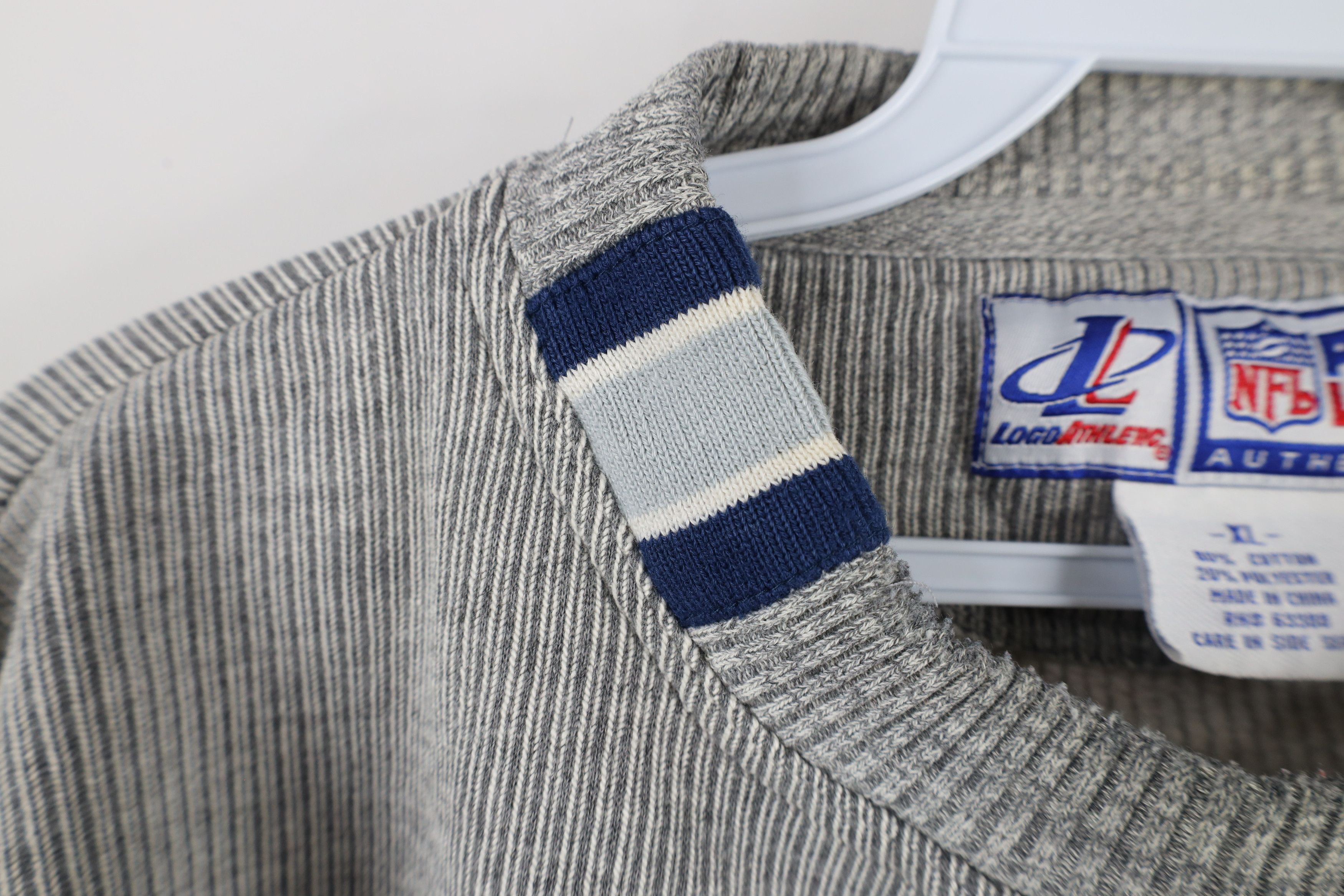 Vintage Vintage 90s Ribbed Dallas Cowboys Football Sweatshirt Gray Size US XL / EU 56 / 4 - 9 Thumbnail