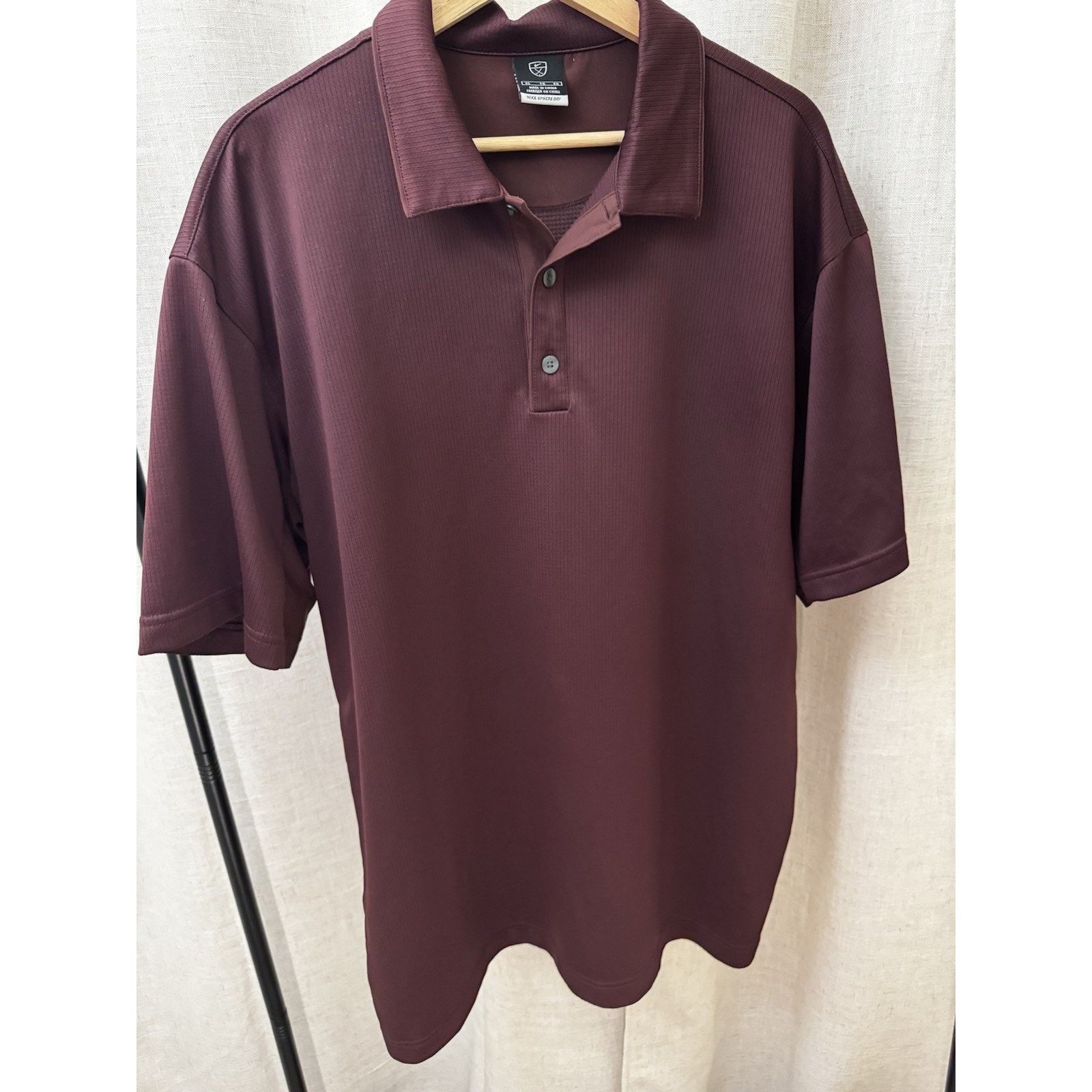 Nike Nike Golf Sphere Dry Polo XL Burgundy Size US XL / EU 56 / 4 - 2 Thumbnail
