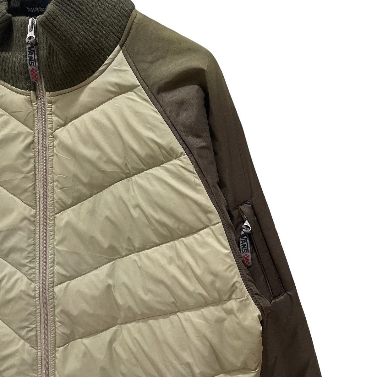 Vans × Vintage Vintage 90s VANS Puffer Zipper Bomber Jacket Size US L / EU 52-54 / 3 - 3 Thumbnail