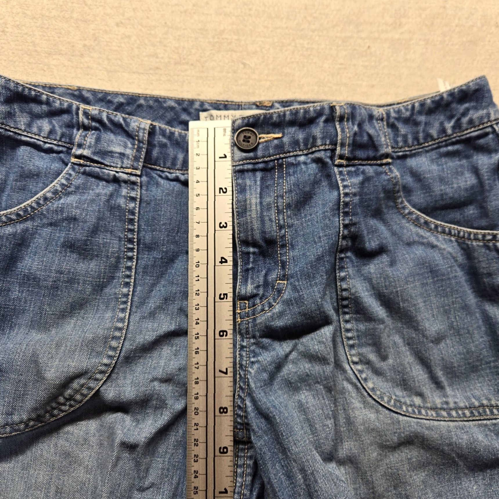 Tommy Hilfiger Tommy Hilfiger Jean Shorts Blue Denim Adult Women's Size 6 Size 28" / US 6 / IT 42 - 7 Thumbnail