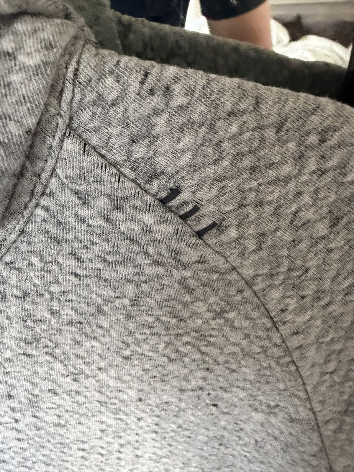 Lululemon Lululemon Textured Performance Hoodie Grey Size US L / EU 52-54 / 3 - 2 Thumbnail