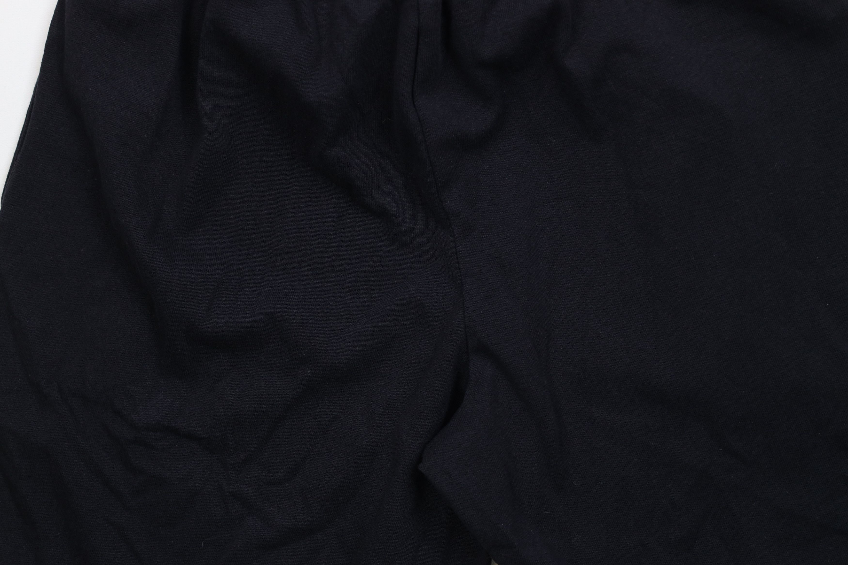 Champion Vintage Champion Classic Logo Above Knee Heavyweight Shorts Size US 32 / EU 48 - 12 Thumbnail