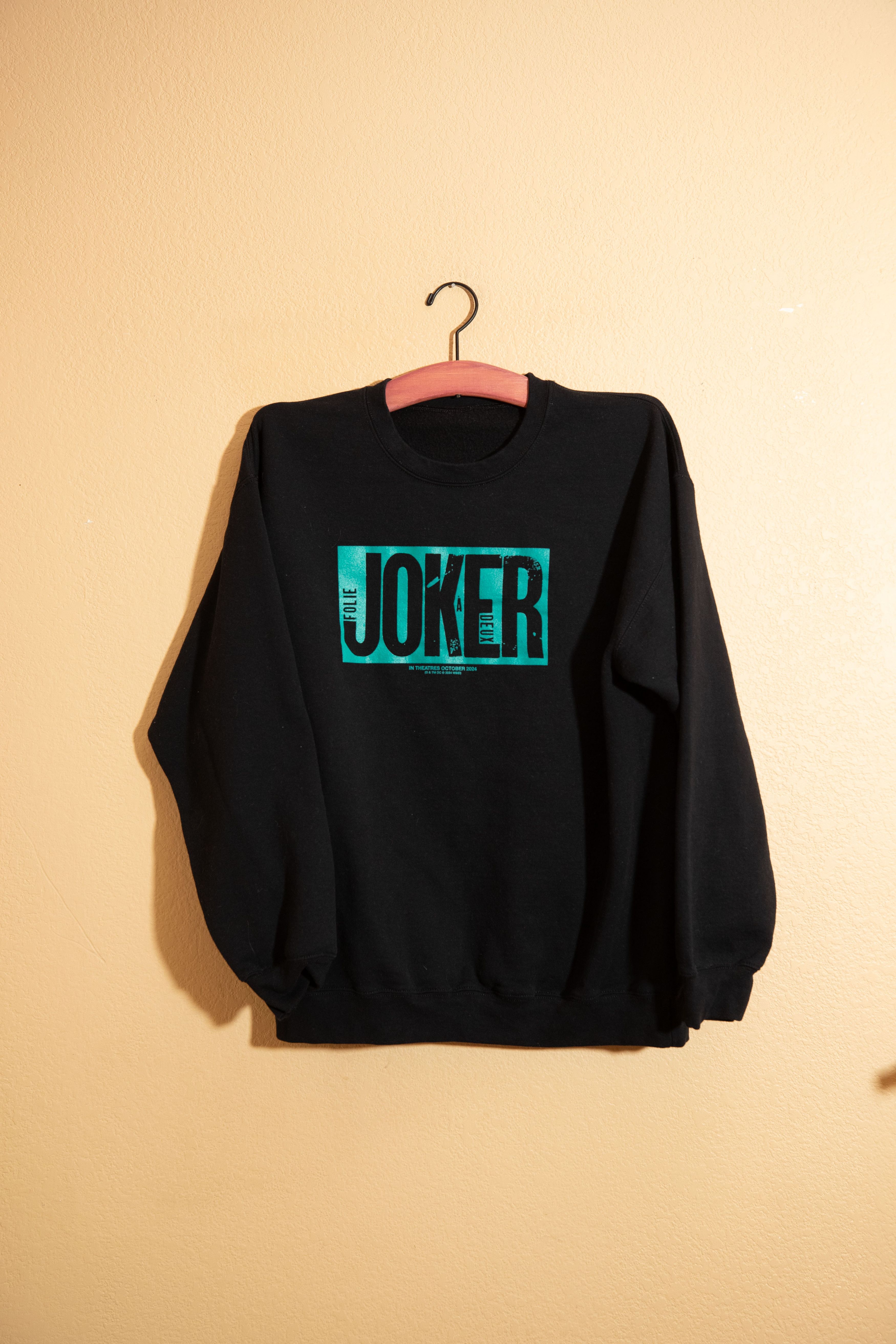 DC Comics Joker Foile A Deux 2024 Promo Sweatshirt (M) Size US M / EU 48-50 / 2 - 1 Thumbnail