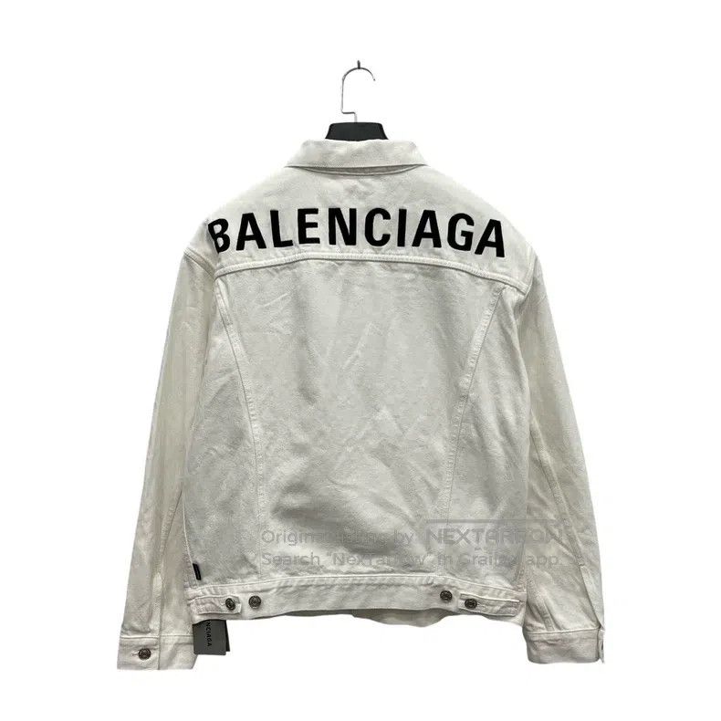 Balenciaga Balenciaga Back Logo Denim Jacket Size US S / EU 44-46 / 1 - 1 Thumbnail