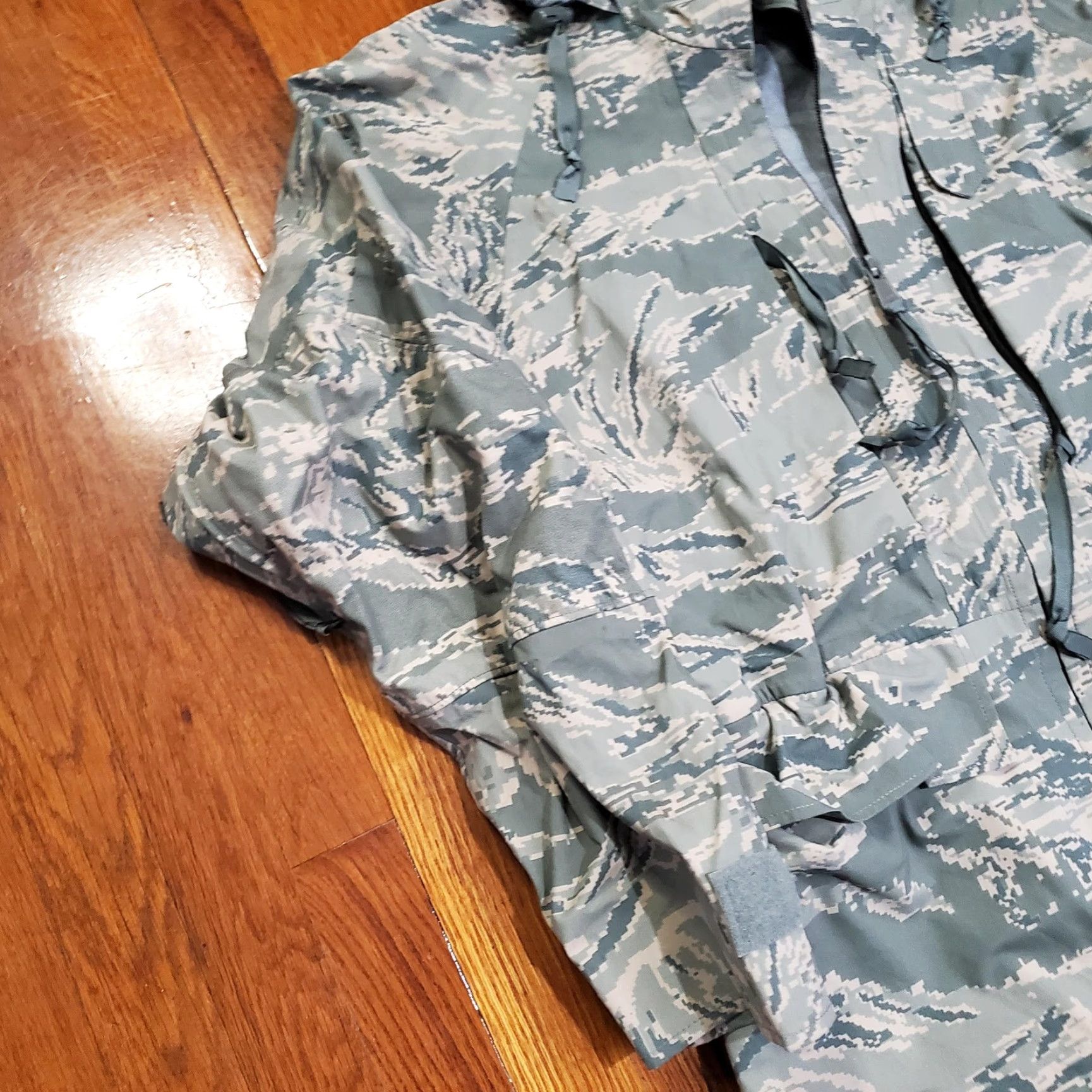 Vintage VINTAGE US Air Force APEC Jacket Mens Large Tiger Stripe Parka Camouflage Hooded Size US L / EU 52-54 / 3 - 2 Thumbnail