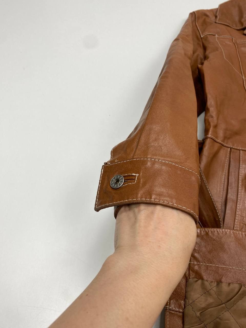 Vintage Mitici Anni 60 Brown L Vintage Italian Leather Coat 1970s Size L / US 10 / IT 46 - 7 Thumbnail