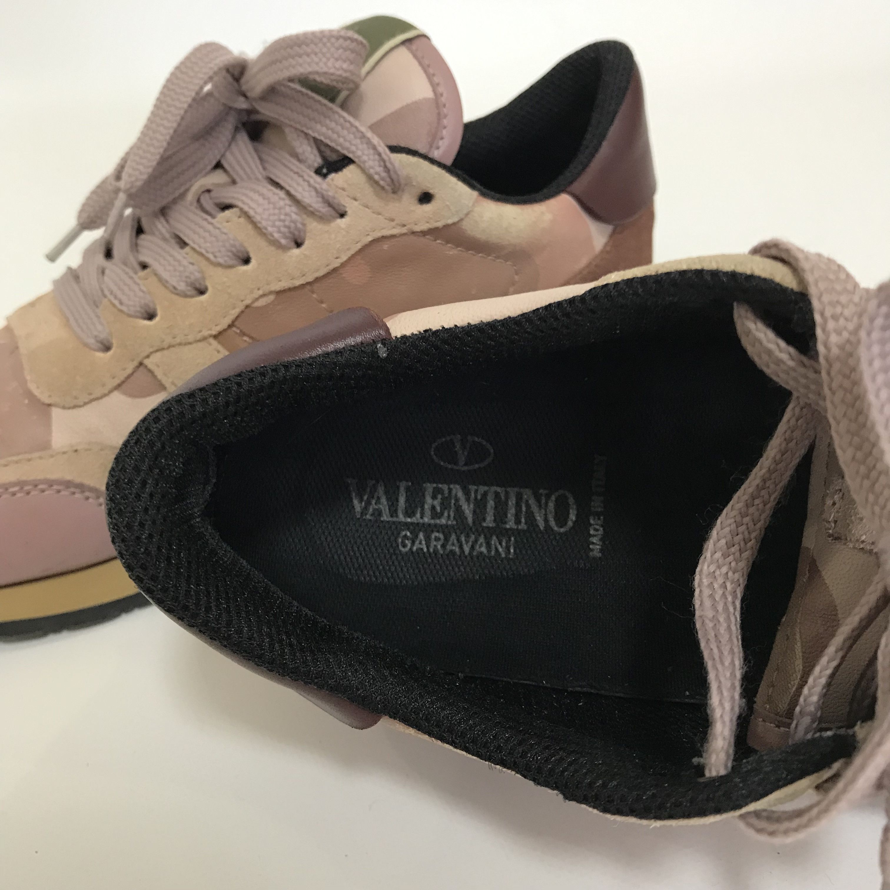 Valentino VALENTINO Garavani Rockrunner Pink Camouflage Sneakers Shoes Size US 7 / IT 37 - 16 Thumbnail