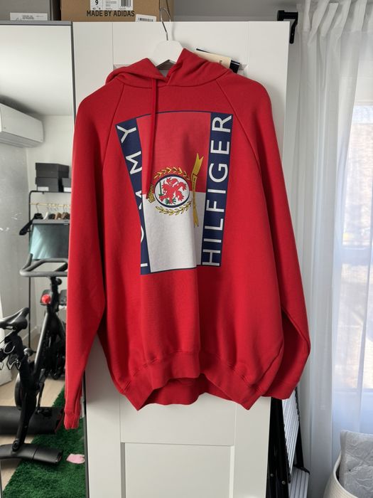 Tommy hilfiger best sale vetements hoodie