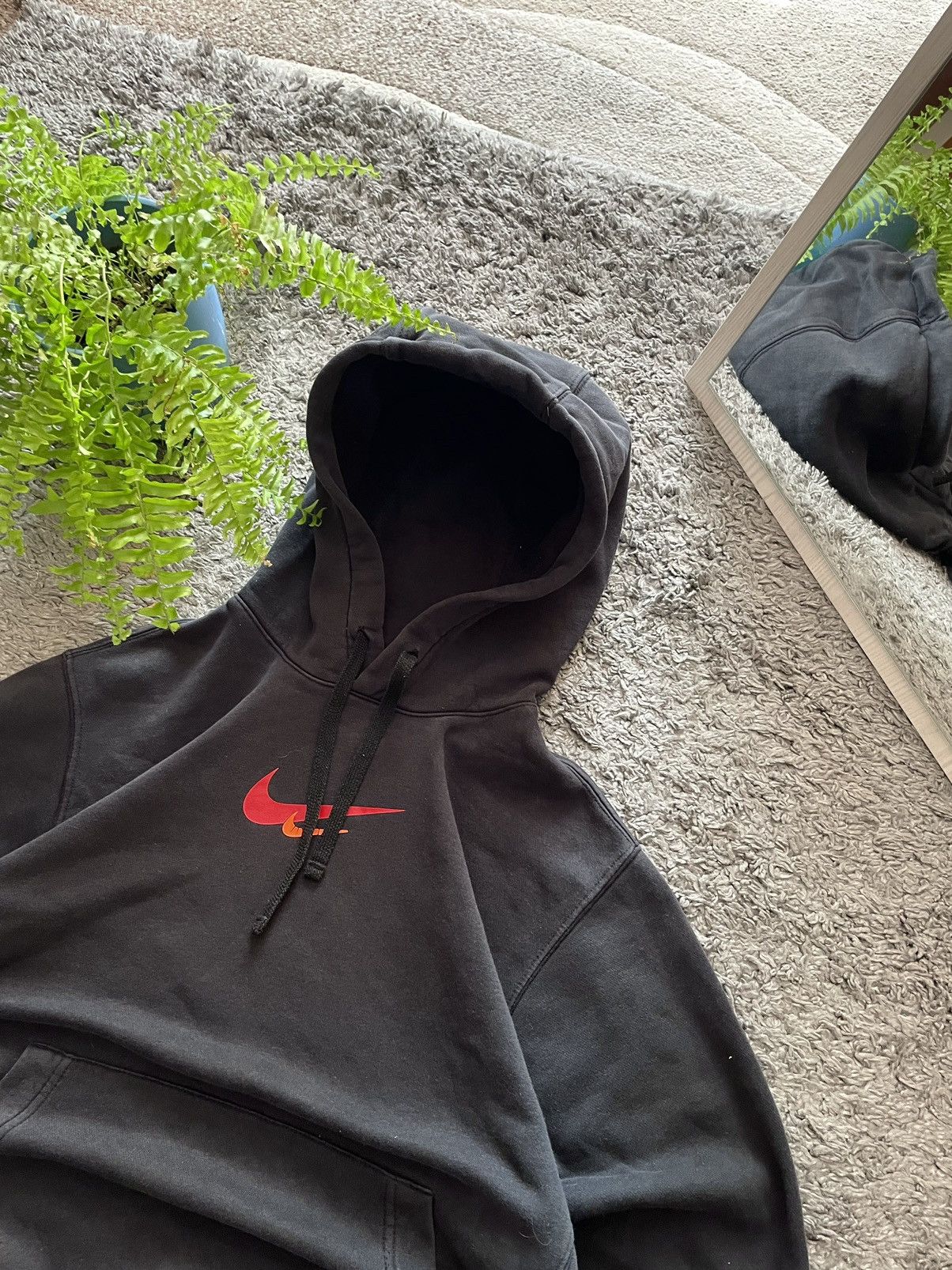 Nike × Vintage Nike Hoodie Streetwear Vintage Big Logo Swoosh Rare Size US M / EU 48-50 / 2 - 12 Thumbnail