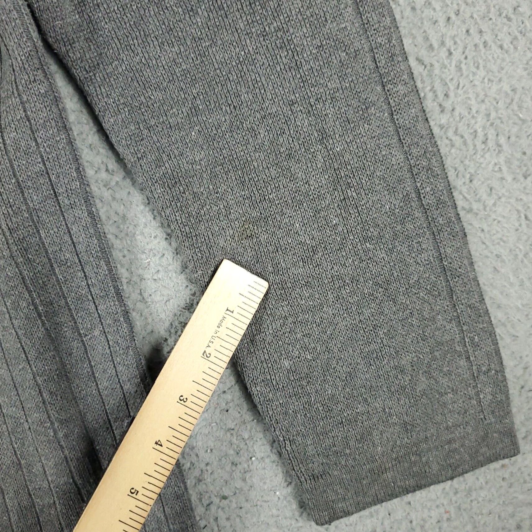 Abercrombie & Fitch Abercrombie Fitch Mens XL Gray V Neck Pullover Sweatshirt Size US XL / EU 56 / 4 - 3 Thumbnail