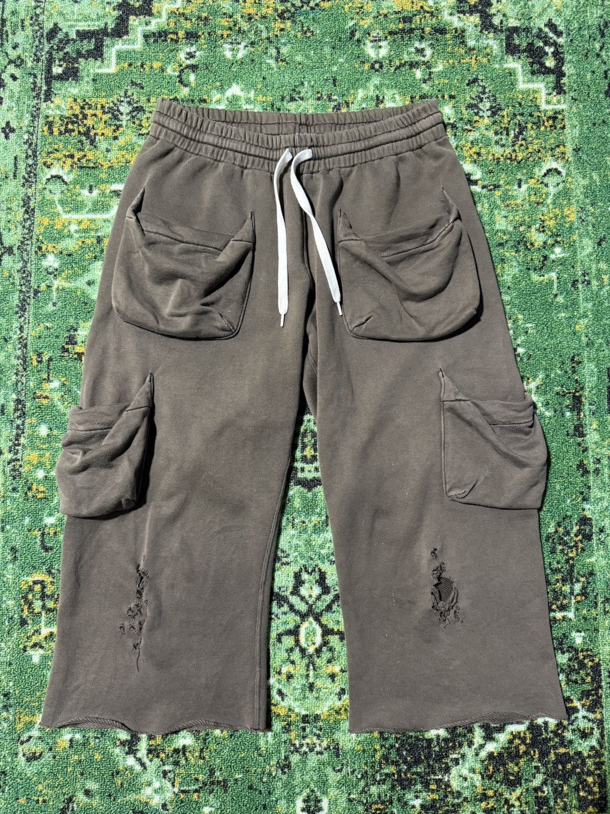 Number (N)ine Number (N)ine SS05 “Nightcrawler” Multi-Pocket Cargo Capris Size US 30 / EU 46 - 2 Thumbnail