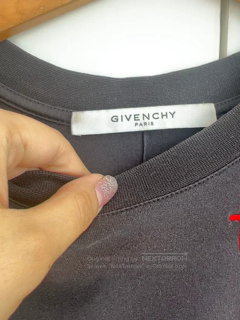 Givenchy Givenchy short sleeves Size US XS / EU 42 / 0 - 3 Thumbnail